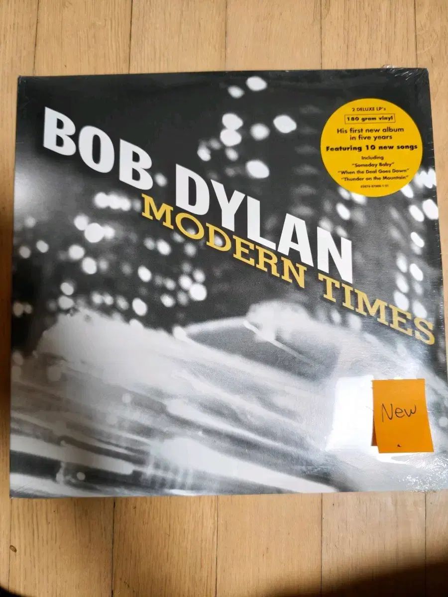 ボブディラン『Modern Times』2006年USオリジナル盤 Amazon.co.jp: MODERN TIMES: ミュージック