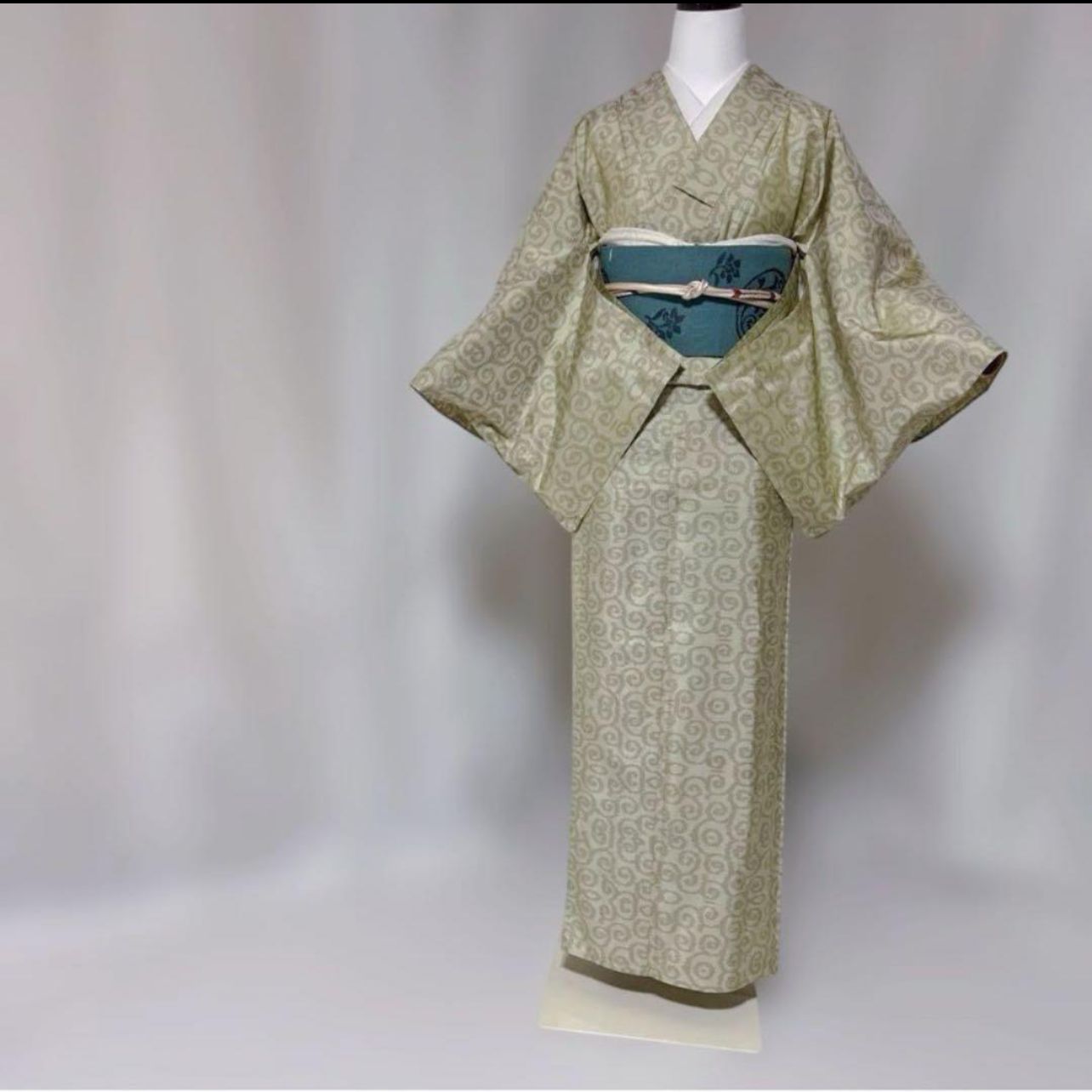 希少・未使用級】単衣 白大島紬 小紋 フルセット｜上品淡色 美品 すぐ