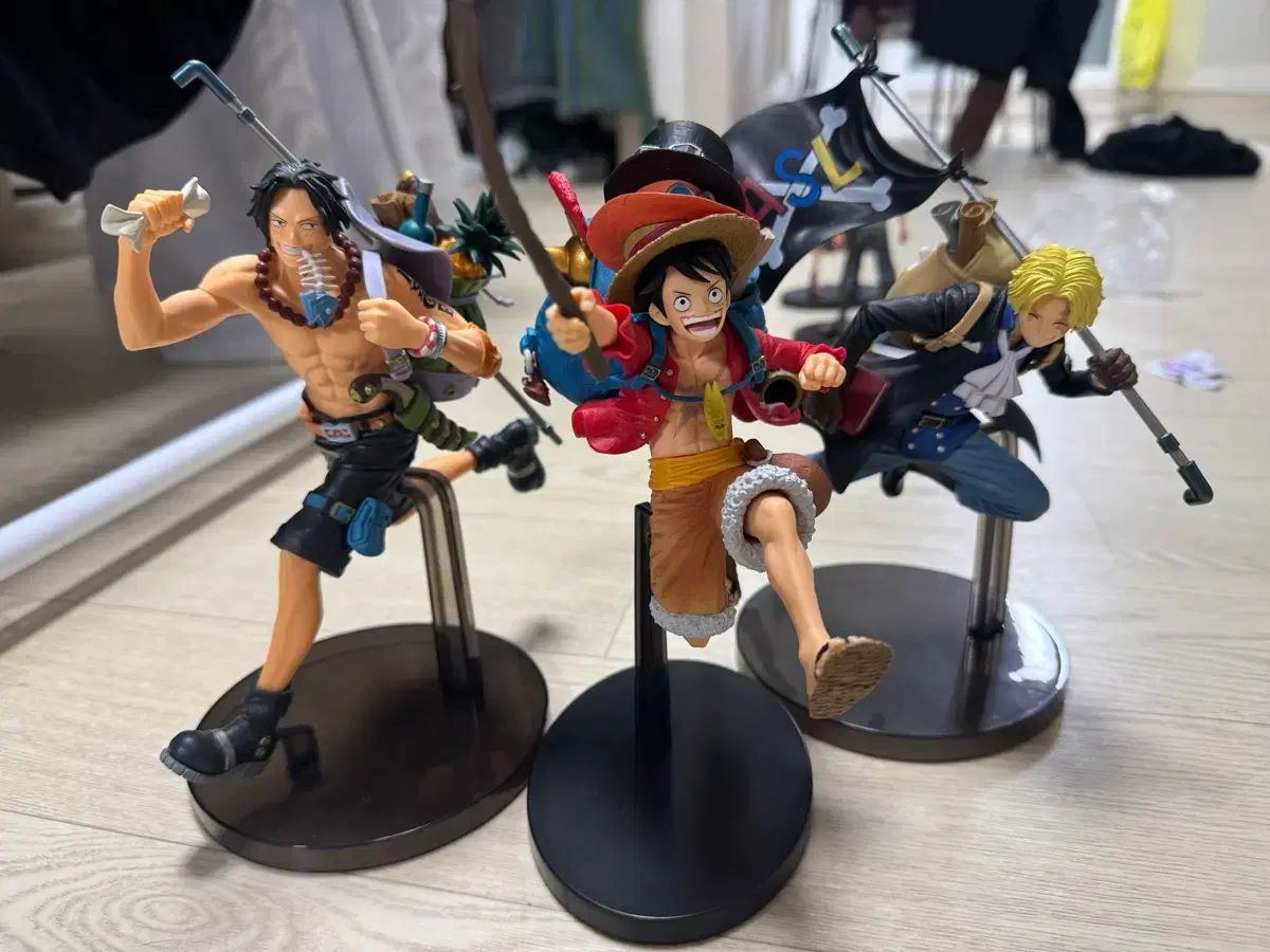 ONE PIECE プロデュース ルフィ、サボ、エース 三兄弟 フィギュア 出品 