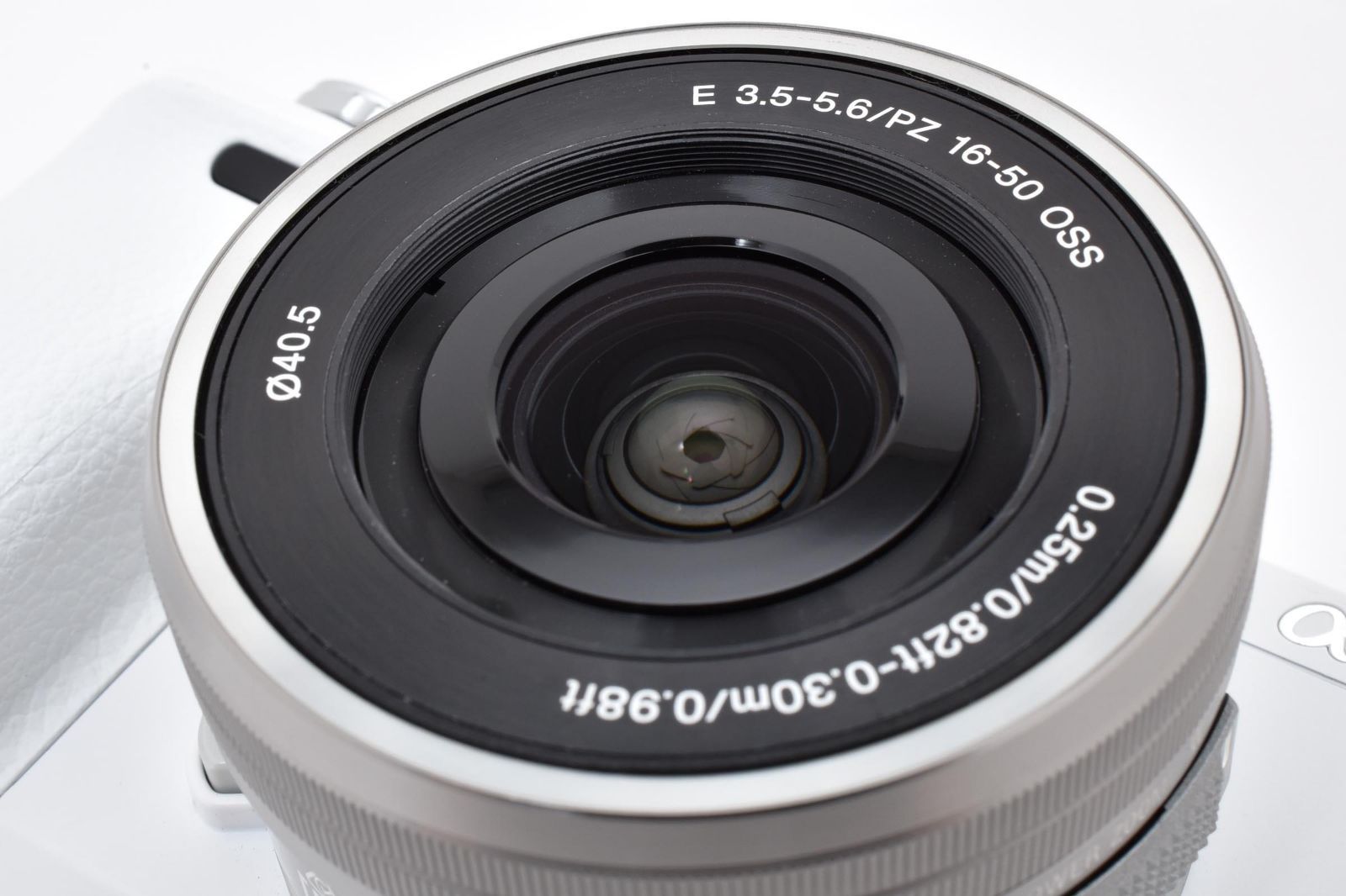 ☆極上品 ショット数568回☆ ソニー SONY α6000 ホワイト + E PZ 16