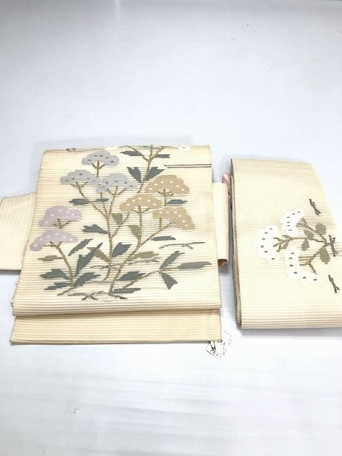 【中古】 作り帯 正絹 夏帯 二重太鼓結び型 白地に女郎花文様 お太鼓柄 袋帯の付け帯
