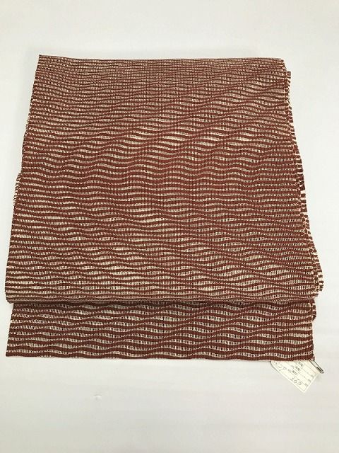 【中古】 名古屋帯 正絹 赤茶地によろけ縞文様 夏帯 八寸 全通柄 4,400円