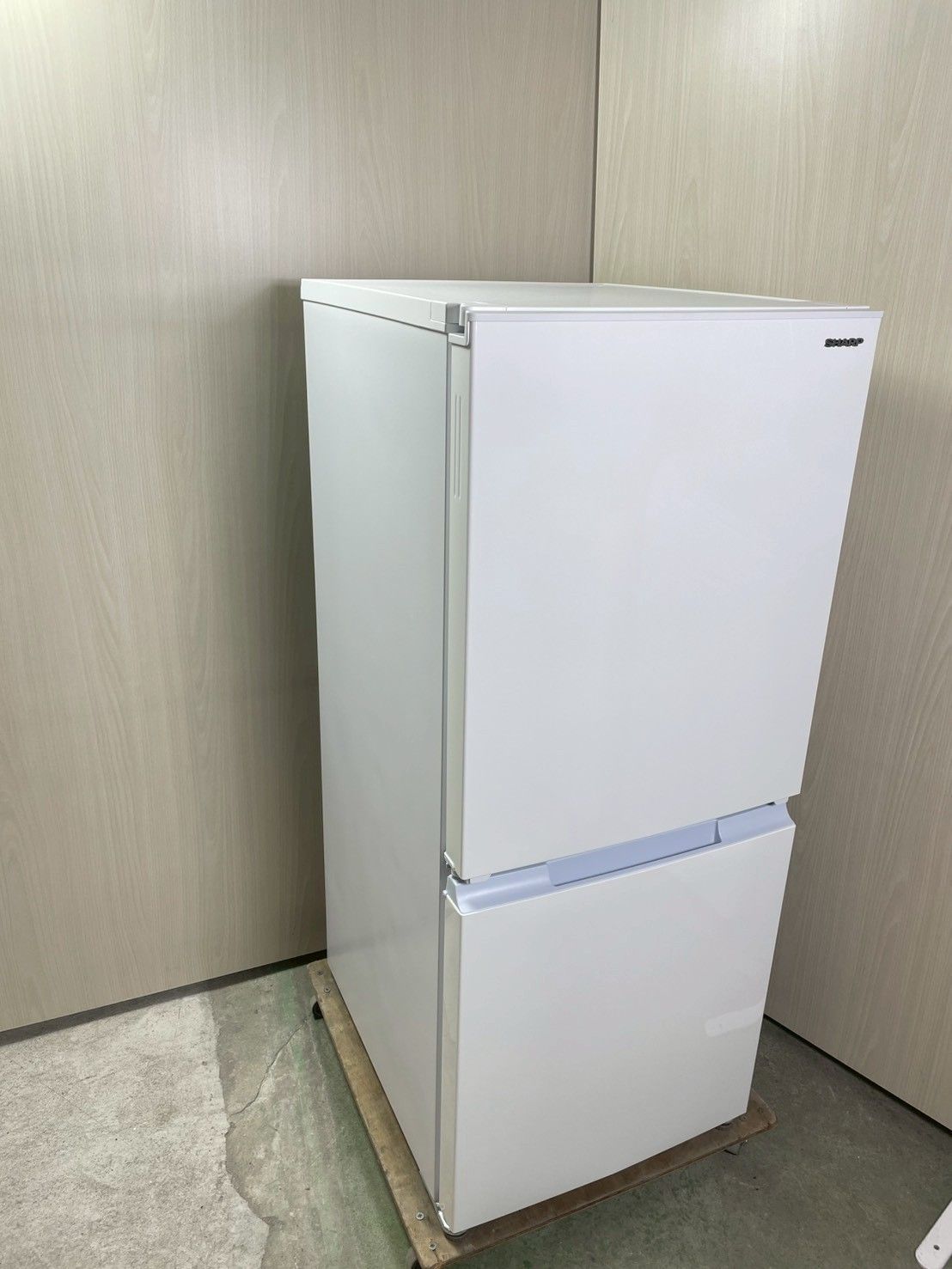 【リユースのサカイ野々市店】 冷蔵庫 シャープ SJ-15K 2023年製 ※クリーニング済み/当店6ヶ月保証 ☆リユースのサカイ高崎店☆TJ15035 YAMADA 冷蔵庫 156L 2023年製 動作
