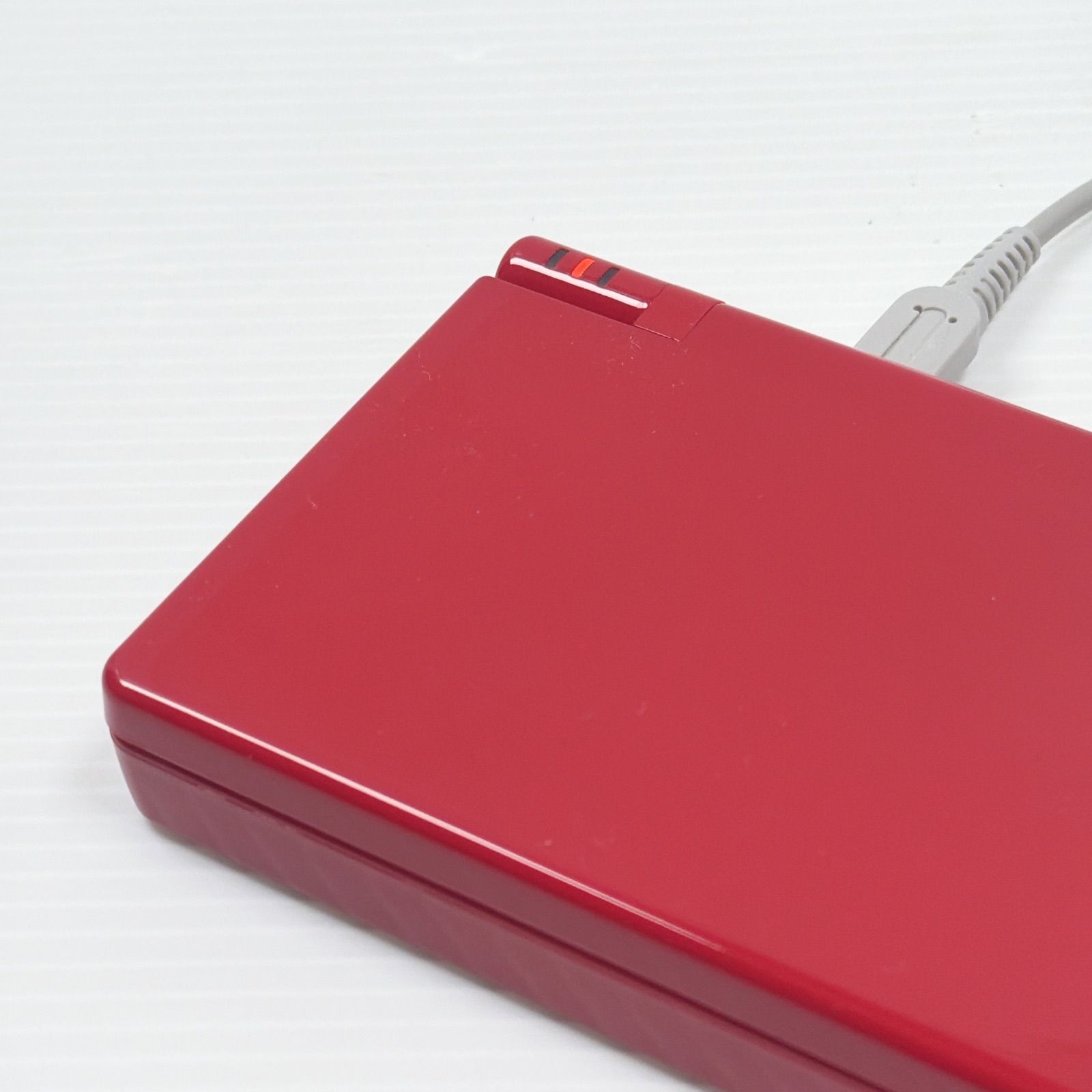 美品 ニンテンドー DSi レッド 遊べるセット 動作確認済み 箱 説明書