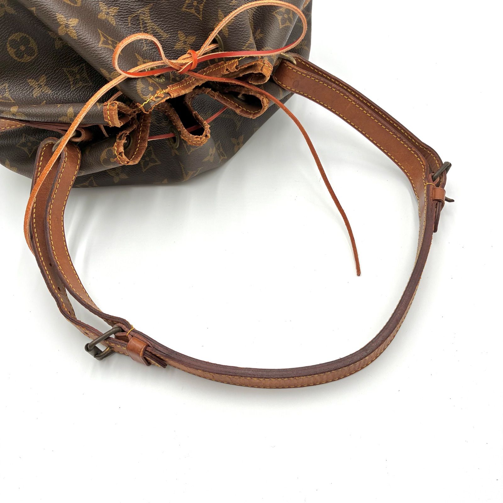 LOUIS VUITTON ルイヴィトン ノエ モノグラム 巾着 ショルダーバッグ 