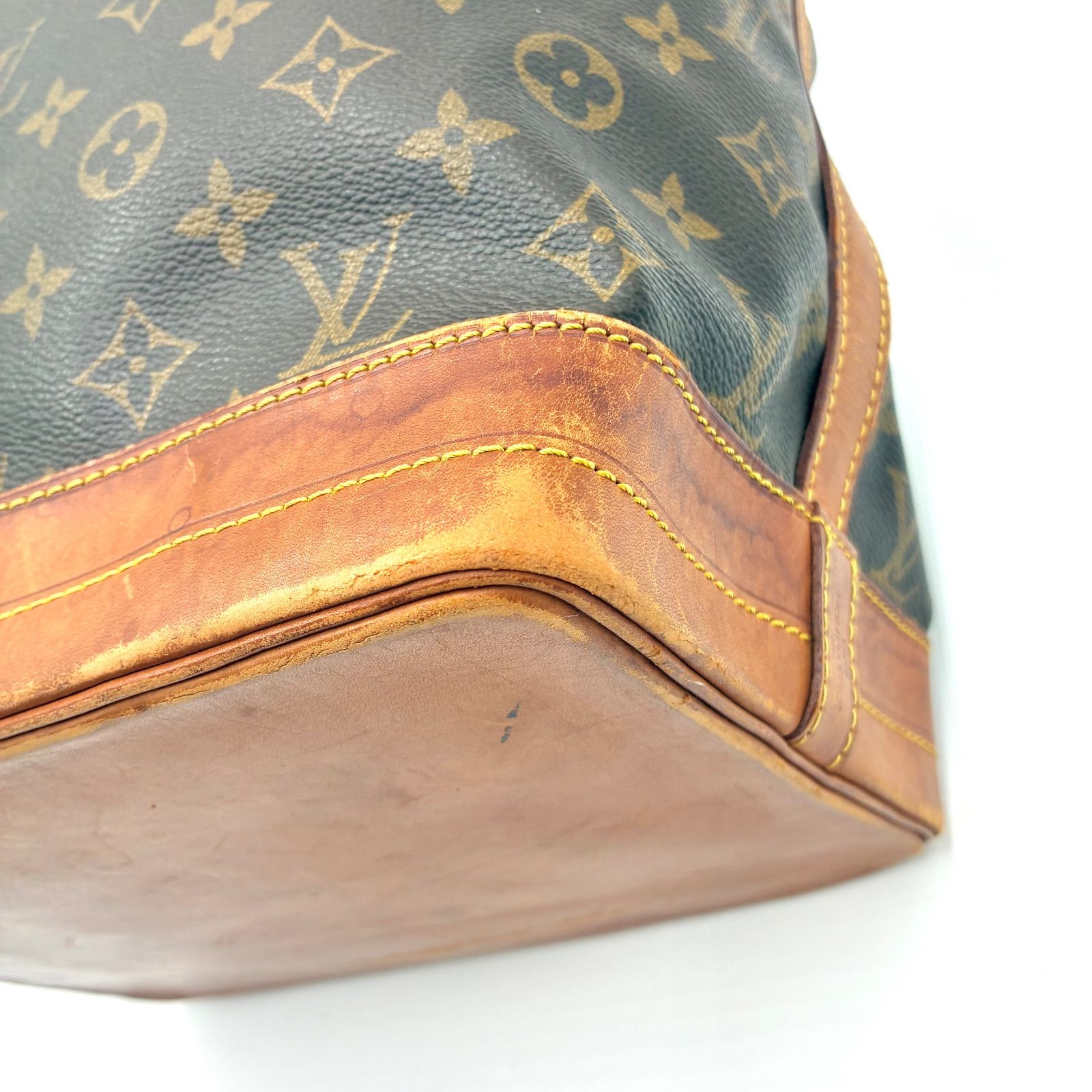LOUIS VUITTON ルイヴィトン ノエ モノグラム 巾着 ショルダーバッグ 