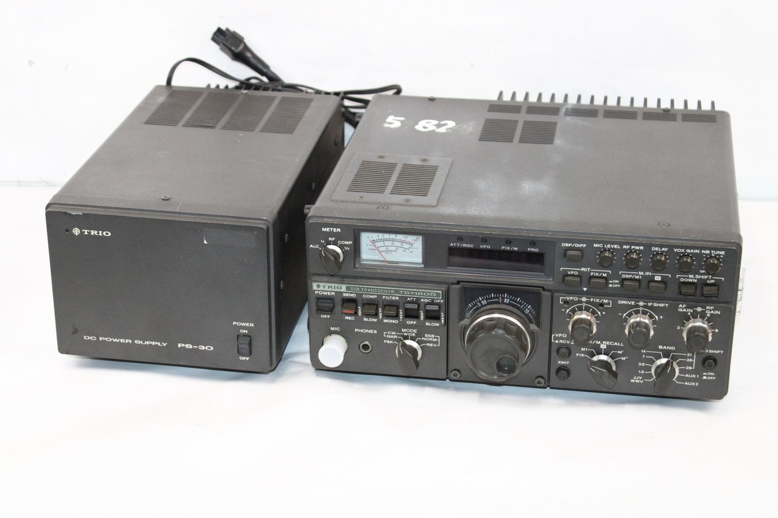 現状品 トリオ 無線機 TS-180S PS-30付き トランシーバー アマチュア