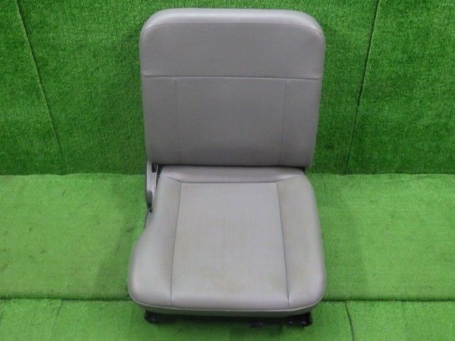 サンバー EBD-TT2 ドライバーシート 64011TC560NR 9300