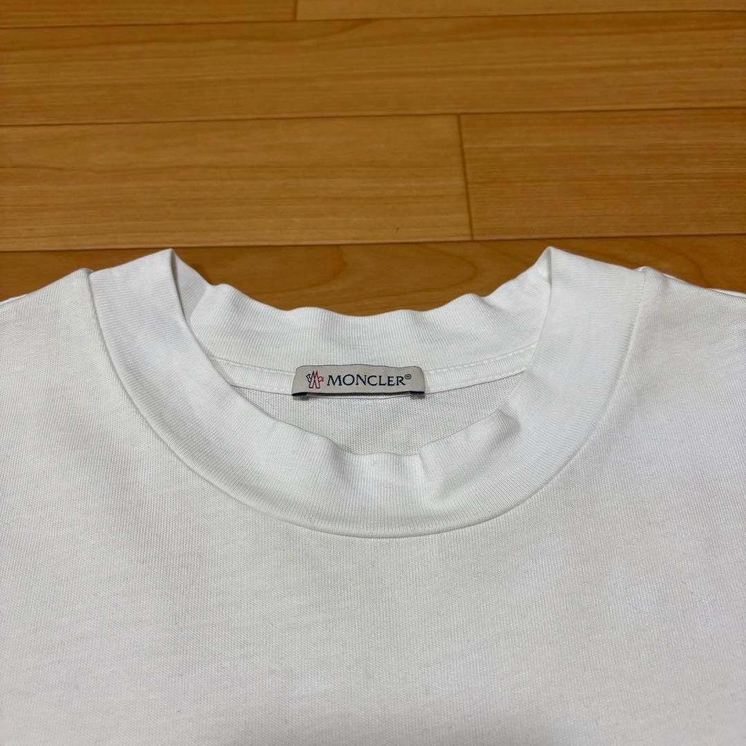 モンクレール 黒ラバーワッペン S ホワイト Tシャツ 5S457 - メルカリ