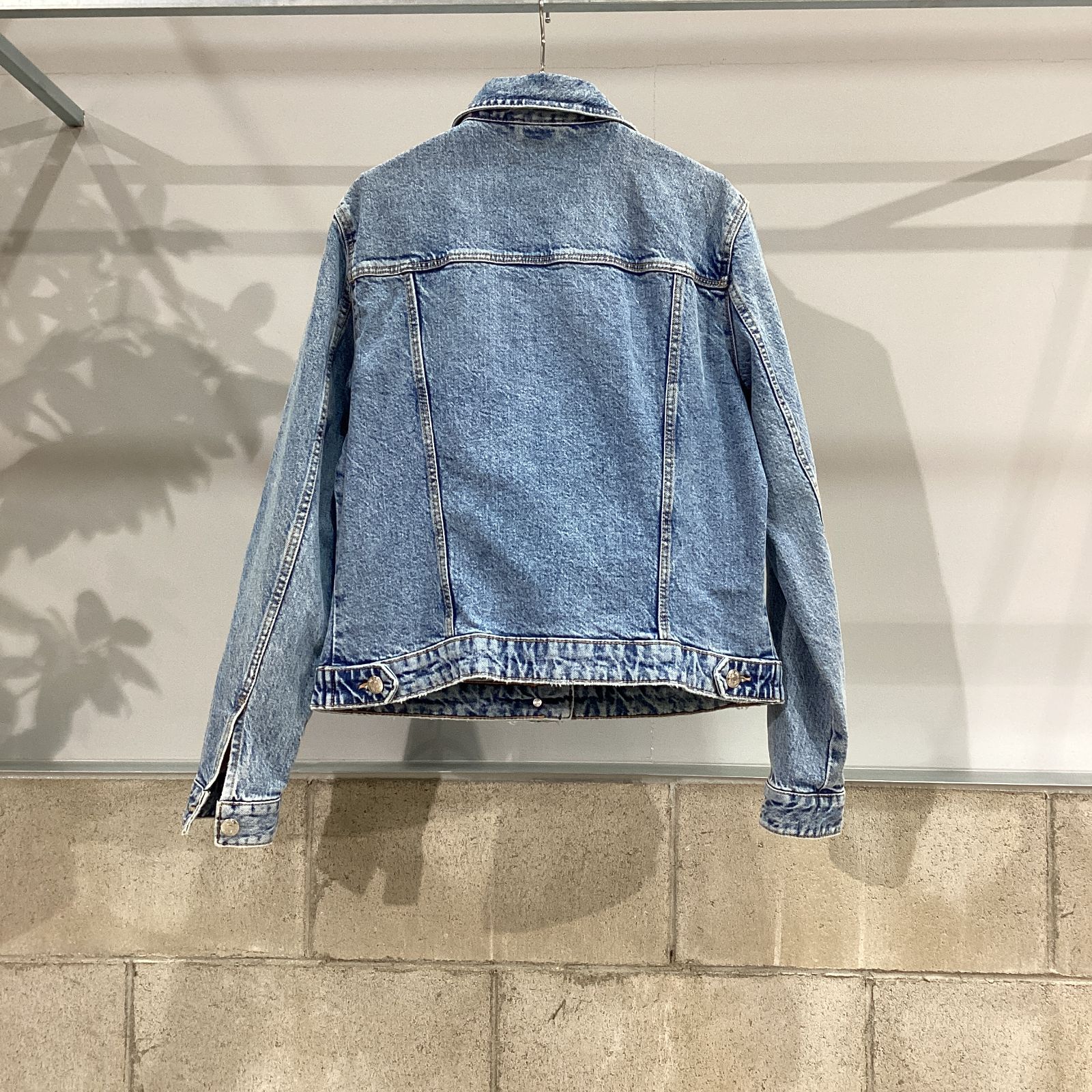 ZARA ザラ ブルー デニムジャケット USA Lサイズ 両胸ポケット - メルカリ