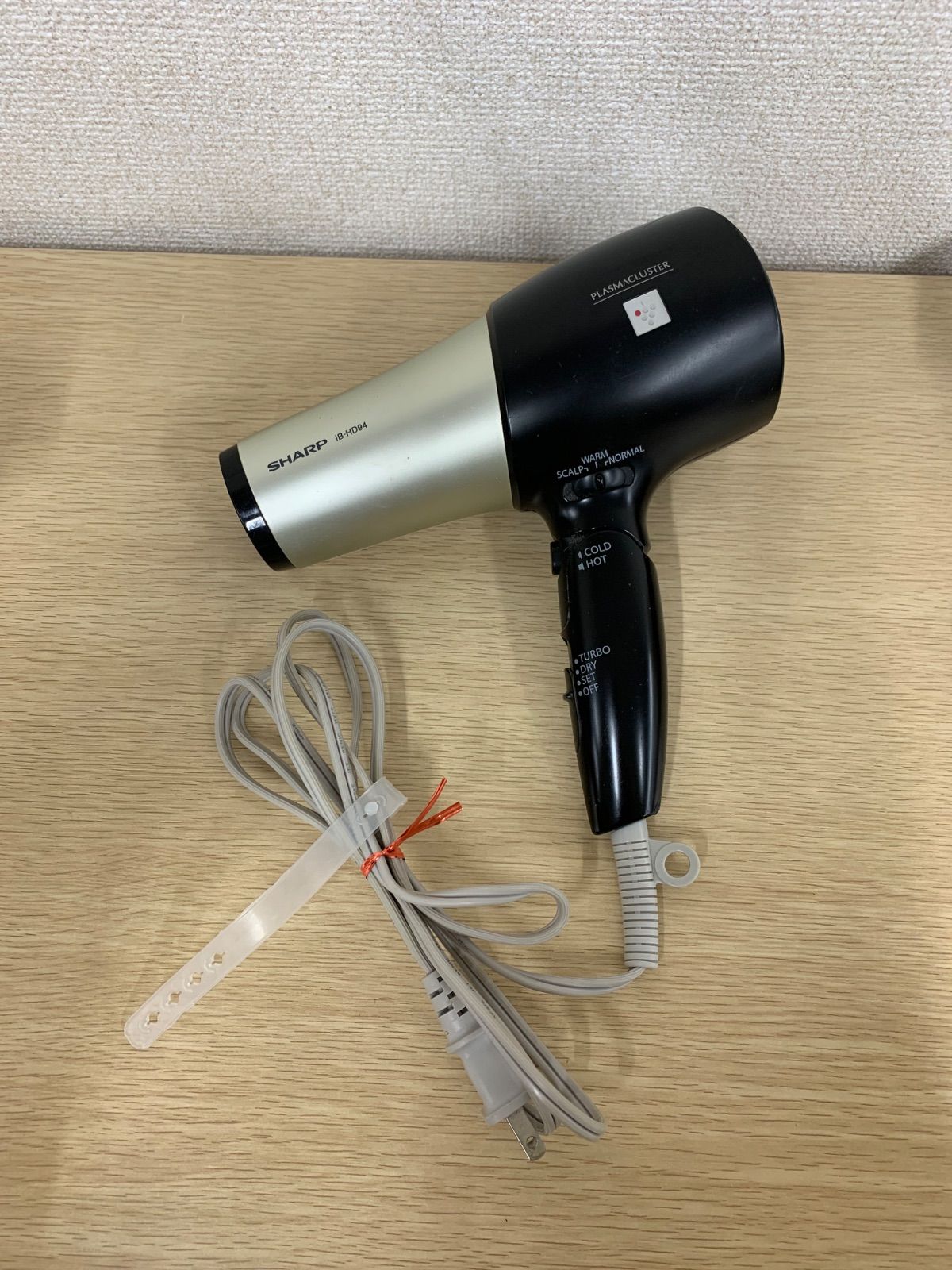 SHARP ドライヤー 通電動作確認済み】SHARP IB-HD94 ヘアドライヤー ブラック【電化製品