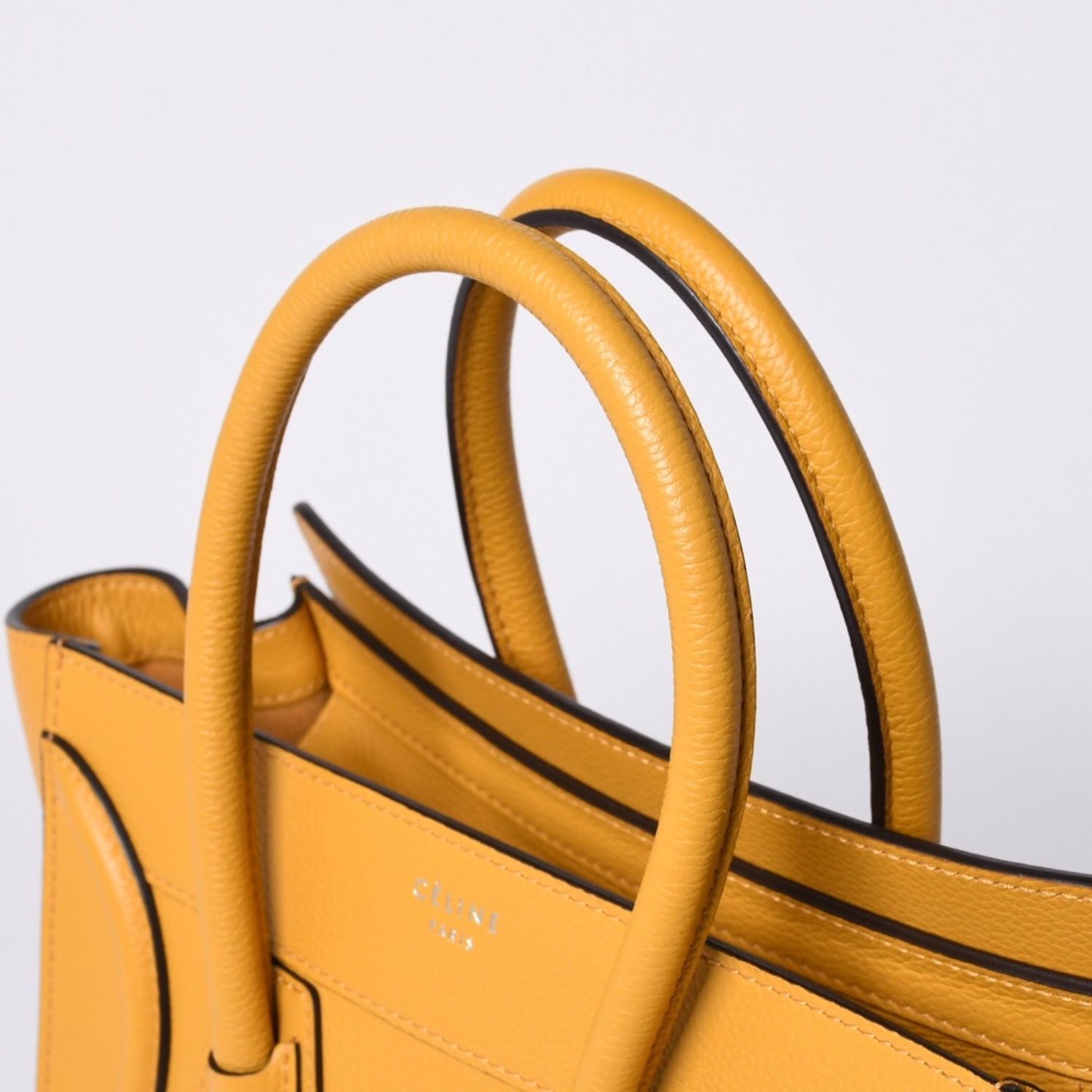 CELINE ラゲージ マイクロショッパー イエロー CELINE - セリーヌ ラゲージ ナノショッパー ショルダーバッグ