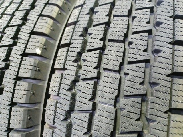 BRIDGESTONE スタッドレス ブリヂストン W300 145/80R12 80/78N LT 4本 BRIDGESTONE スタッドレス ブリヂストン W300 145/80R12 80/78N LT 4本