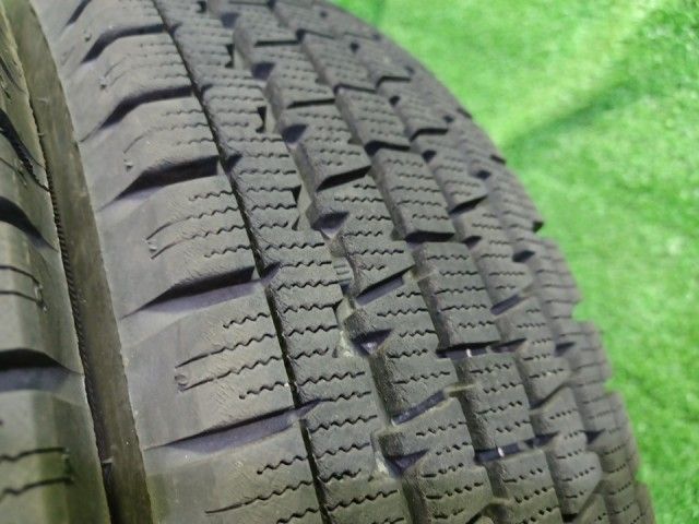 BRIDGESTONE スタッドレス ブリヂストン W300 145/80R12 80/78N LT 4本 BRIDGESTONE スタッドレス ブリヂストン W300 145/80R12 80/78N LT 4本