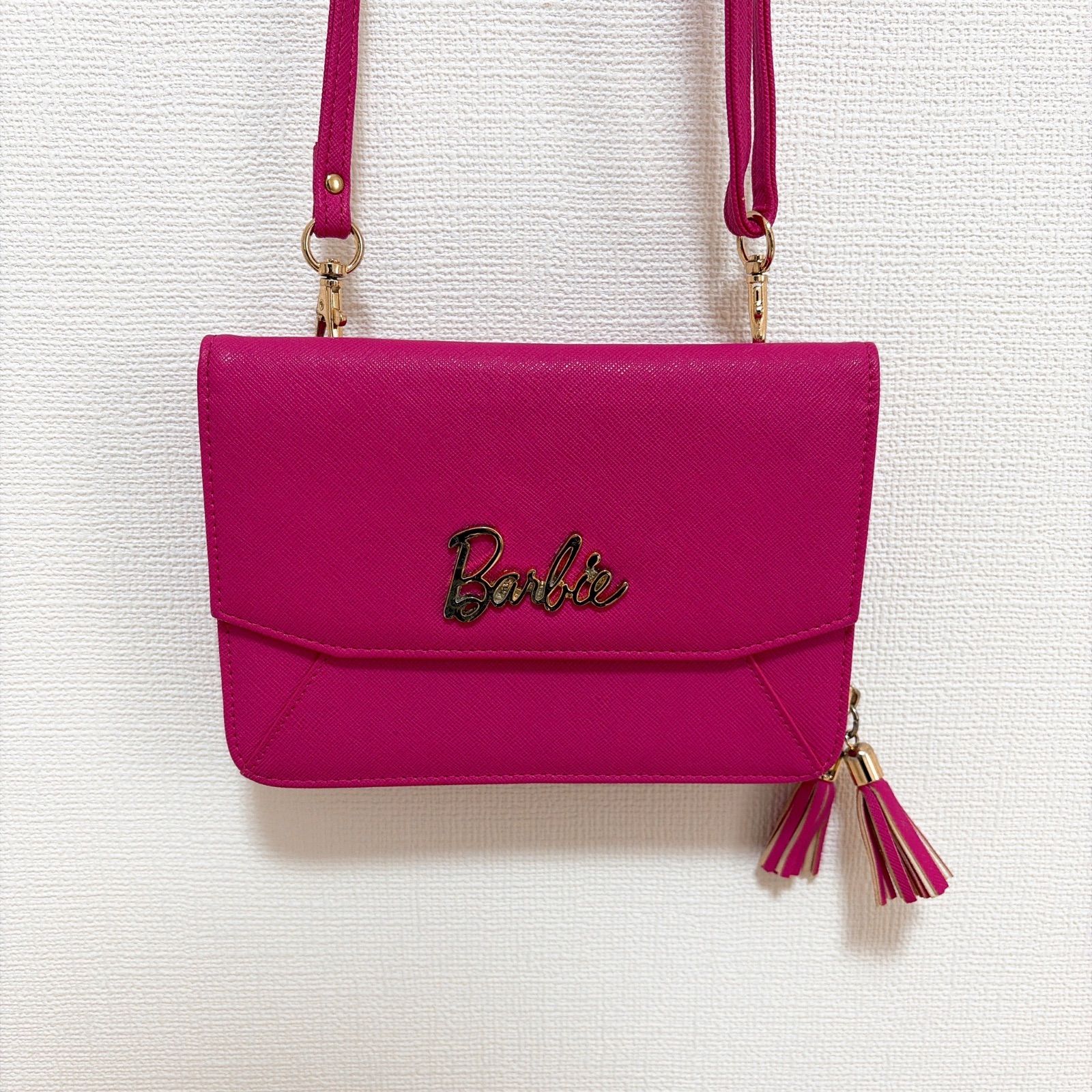 Barbie Barbie Gold Logo 3 Way Shoulder Bag Wallet Shoulder Wallet Shoulder Long Wallet Pochette Clutch Bag Pink Y2K Heisei Gal McBring Korean Archive 00s