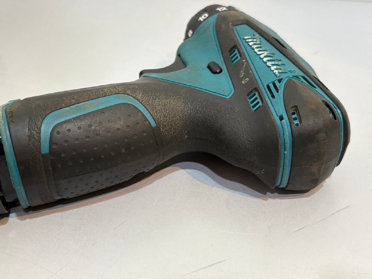 ◇Makita マキタ 充電式ドライバドリル DF030DWX 充電器×1,バッテリー