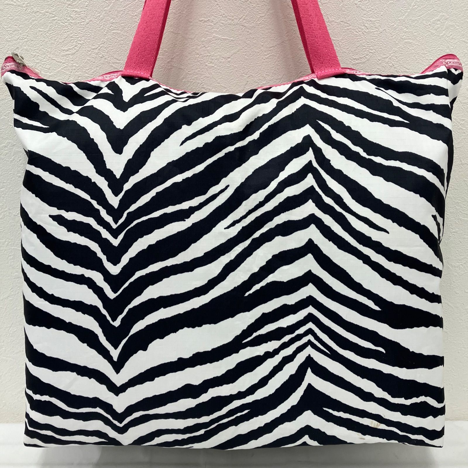 レスポートサック 牛柄 トートバッグLeSportsac 1930 LeSportsac 