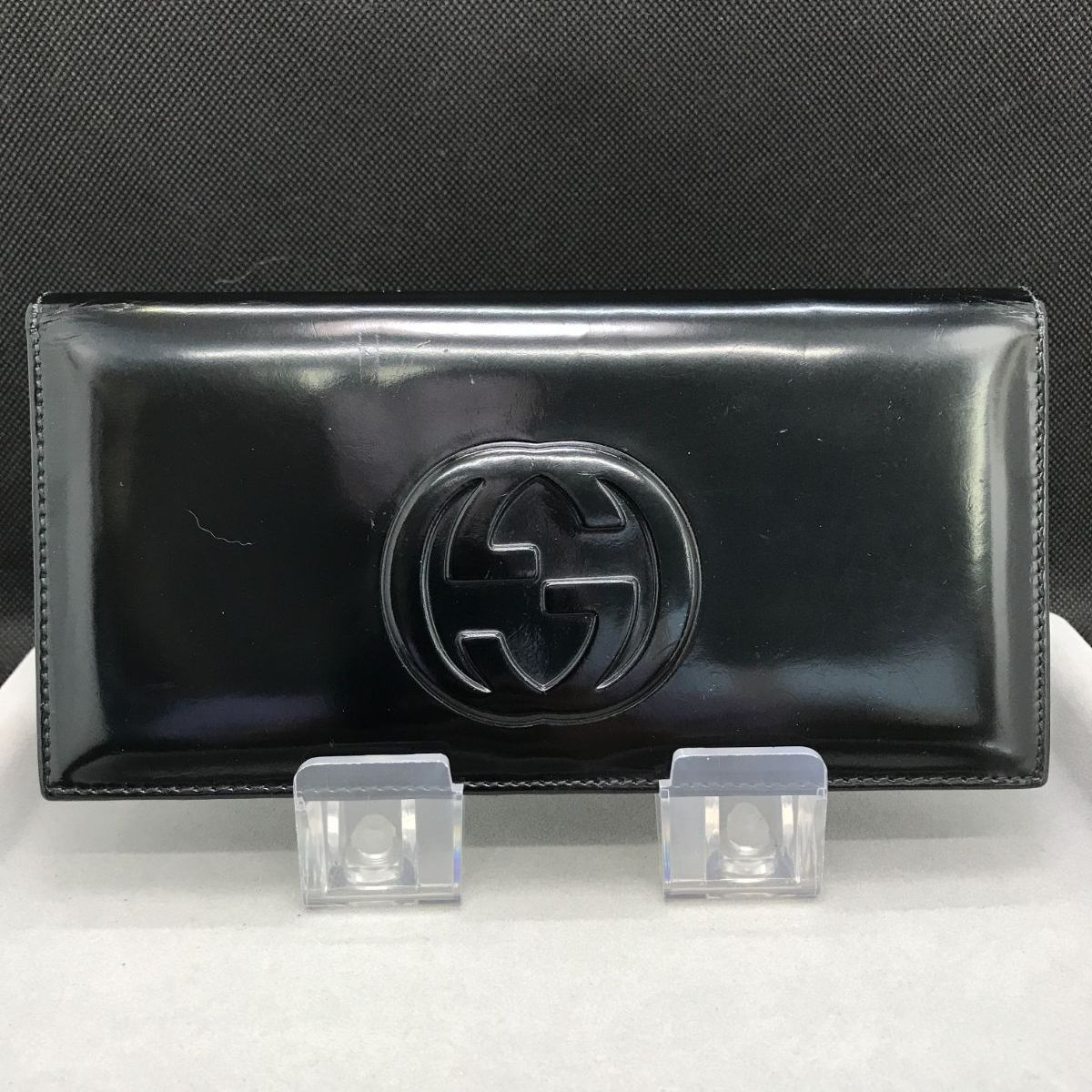 GUCCI グッチ 長財布 パテント インターロッキングG ブラック系 844 