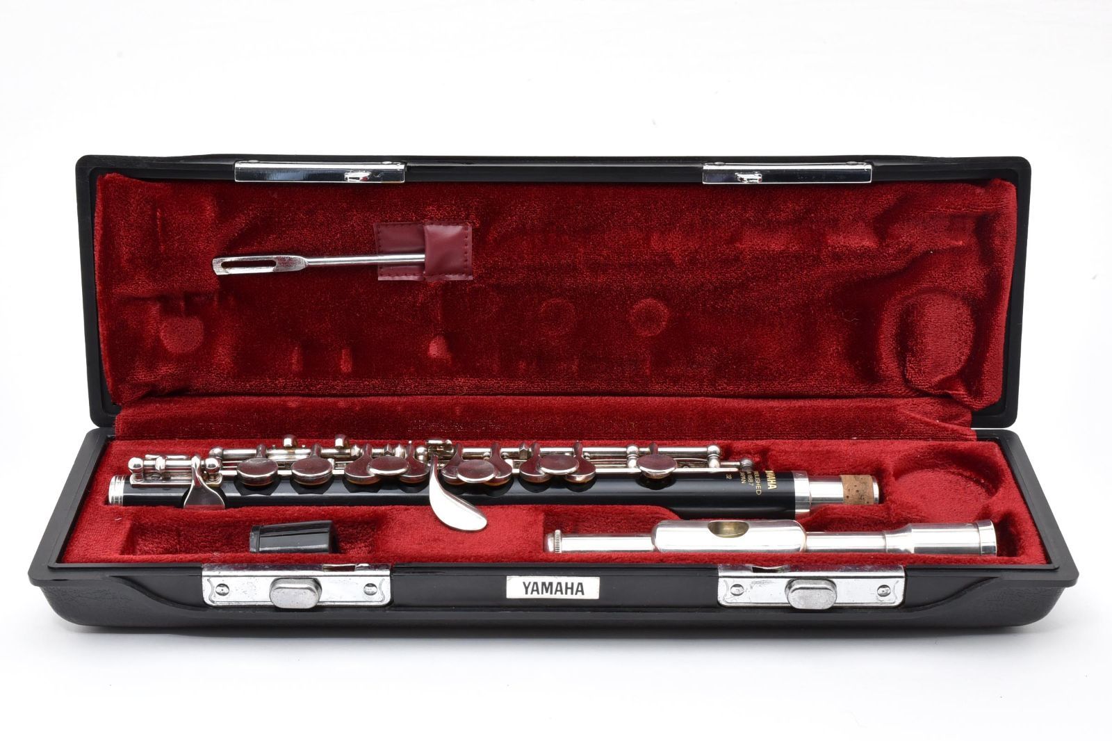 YAMAHAピッコロ本体 YPC-32（ヤマハ ピッコロ 32）　ケース付き YAMAHA YPC-32 ピッコロ 学生用 吹奏楽 初心者 ケース付 クリーニング