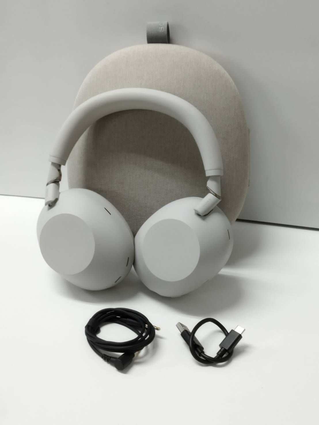 美品】SONY WH-1000XM6/ワイヤレスヘッドホン/プラチナシルバー - メルカリ