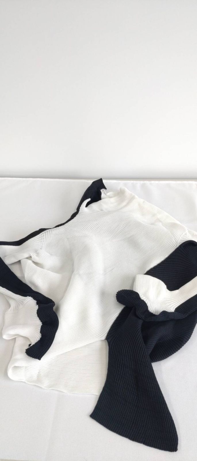 ER263】NS188 ISSEY MIYAKE イッセイミヤケ 変形 ニット プリーツ