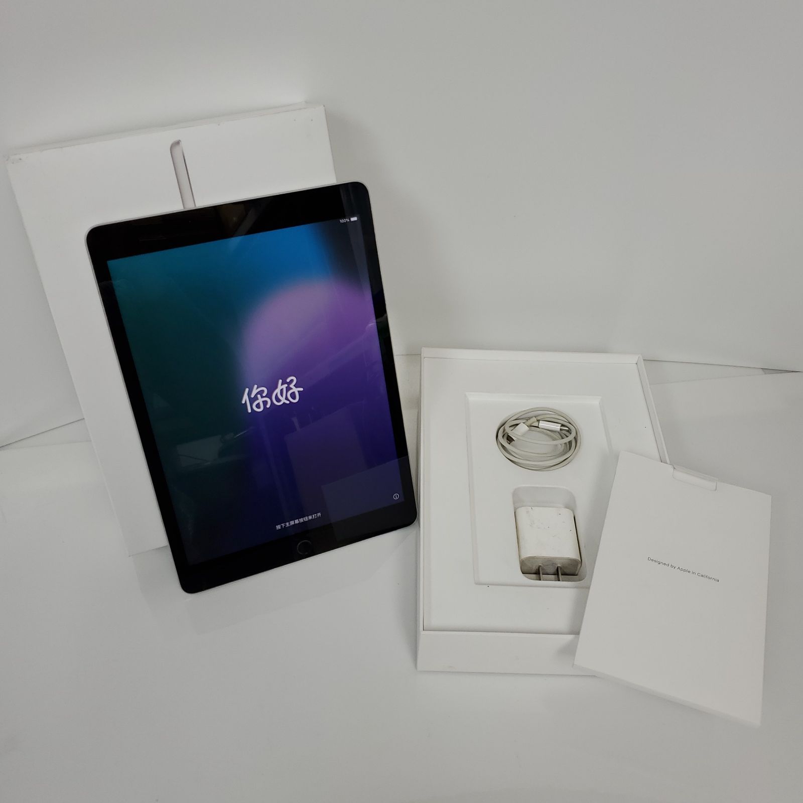 iPad 9世代 SIMフリー 64GB バッテリー91% - メルカリ