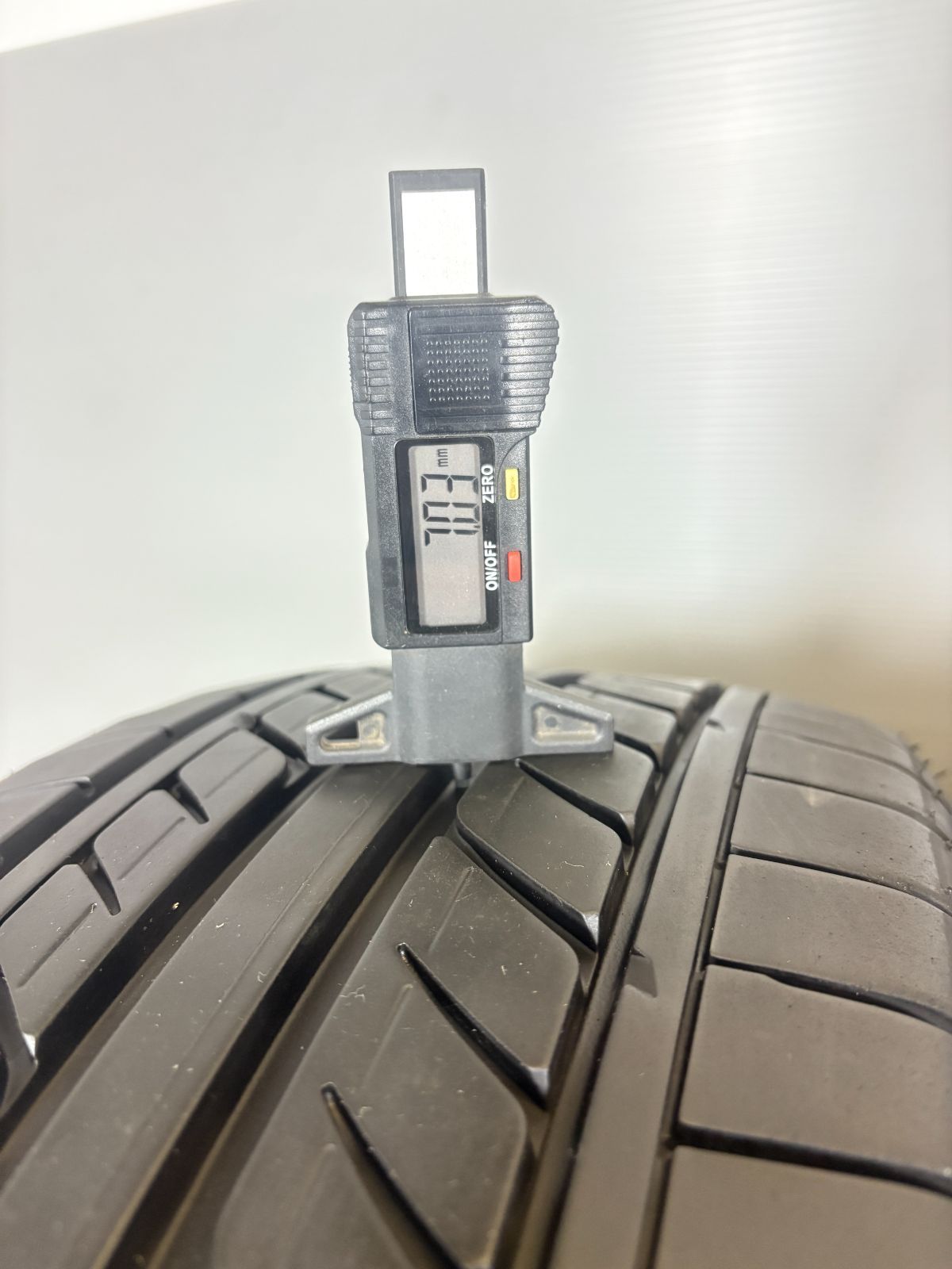 送料無料☆235/50R18 グッドイヤー EAGLE LS EXE 2023年製 4本 夏