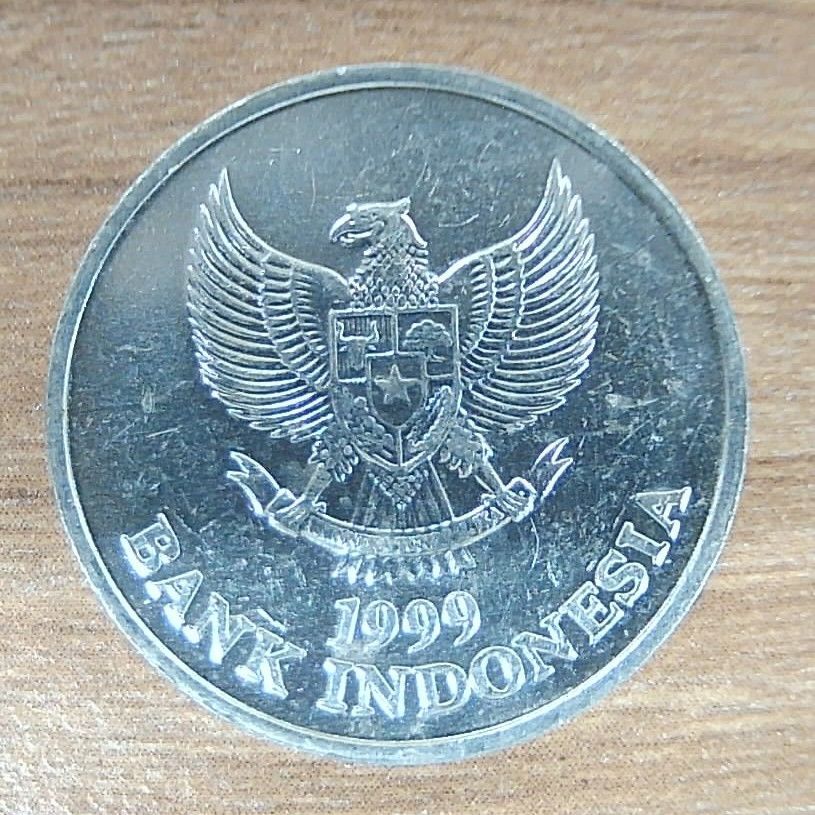 インドネシア 100ルピア 1999年〜2005年 - メルカリ