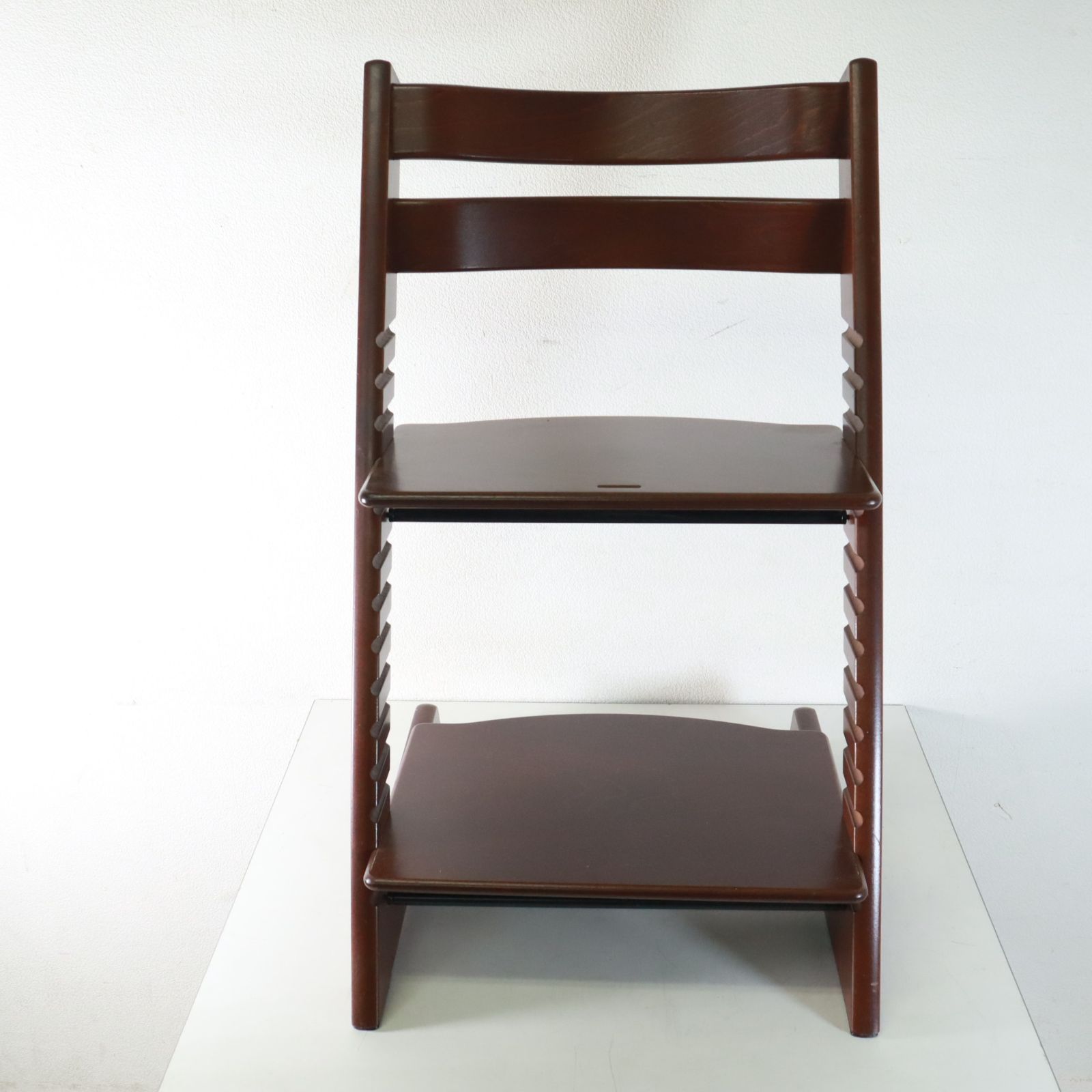 2025年製】 STOKKE ストッケ トリップトラップチェア ウォールナット