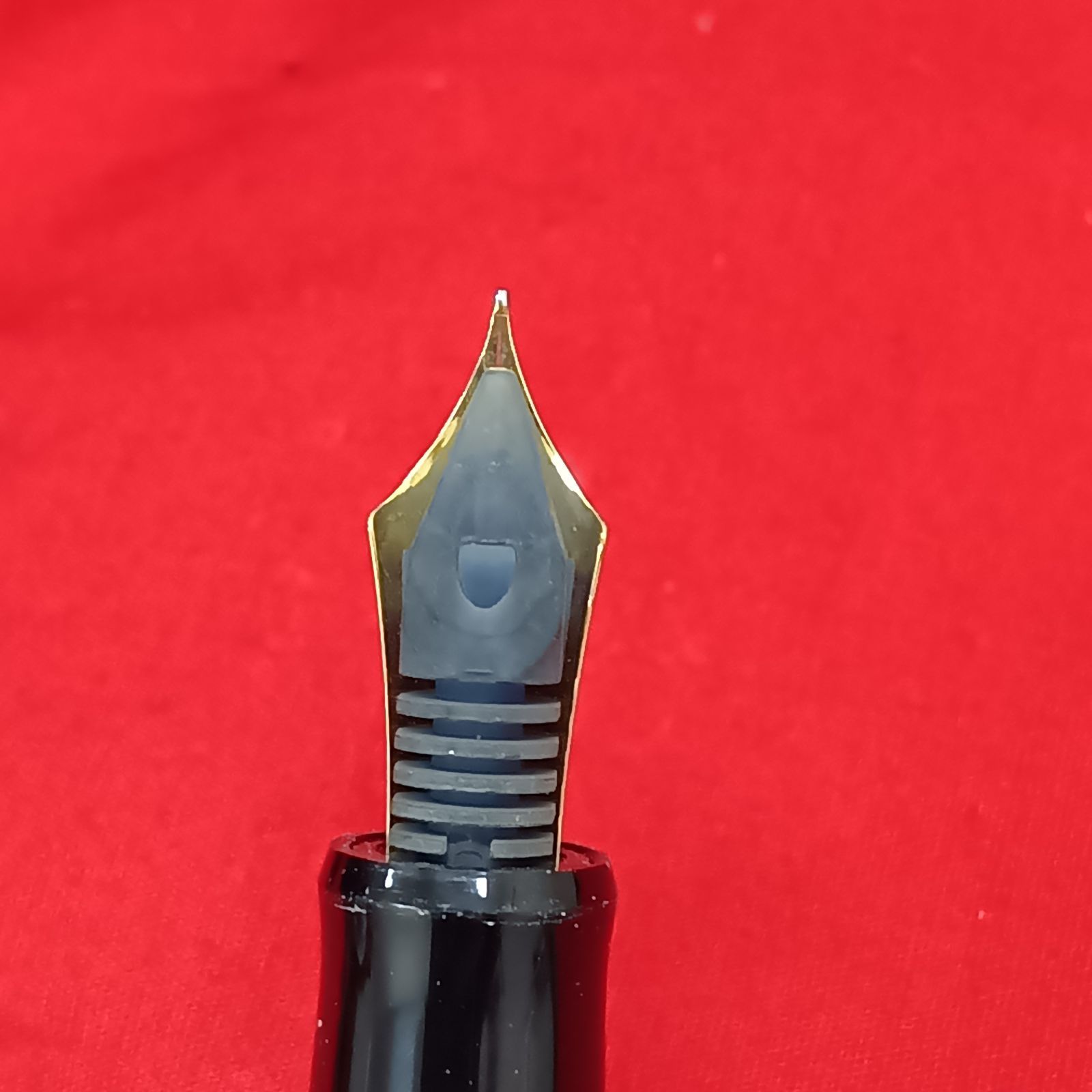 新品 PILOT 万年筆 14K CUSTOM 74 FM 中細字 カートリッジインキ
