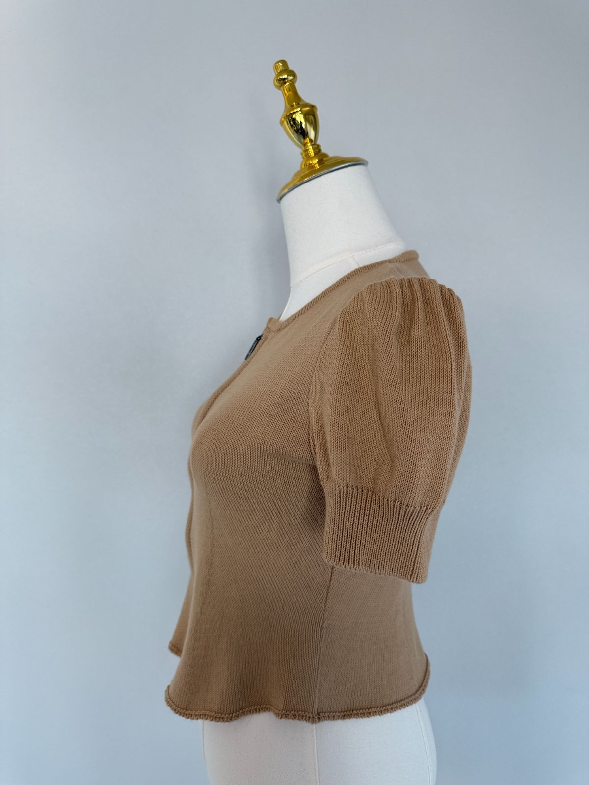 ✨極美品✨FOXEYジェリービーン(ベージュ)40 FOXEY - フォクシー foxey ジェリービーンセーター ニット 38 ベージュ