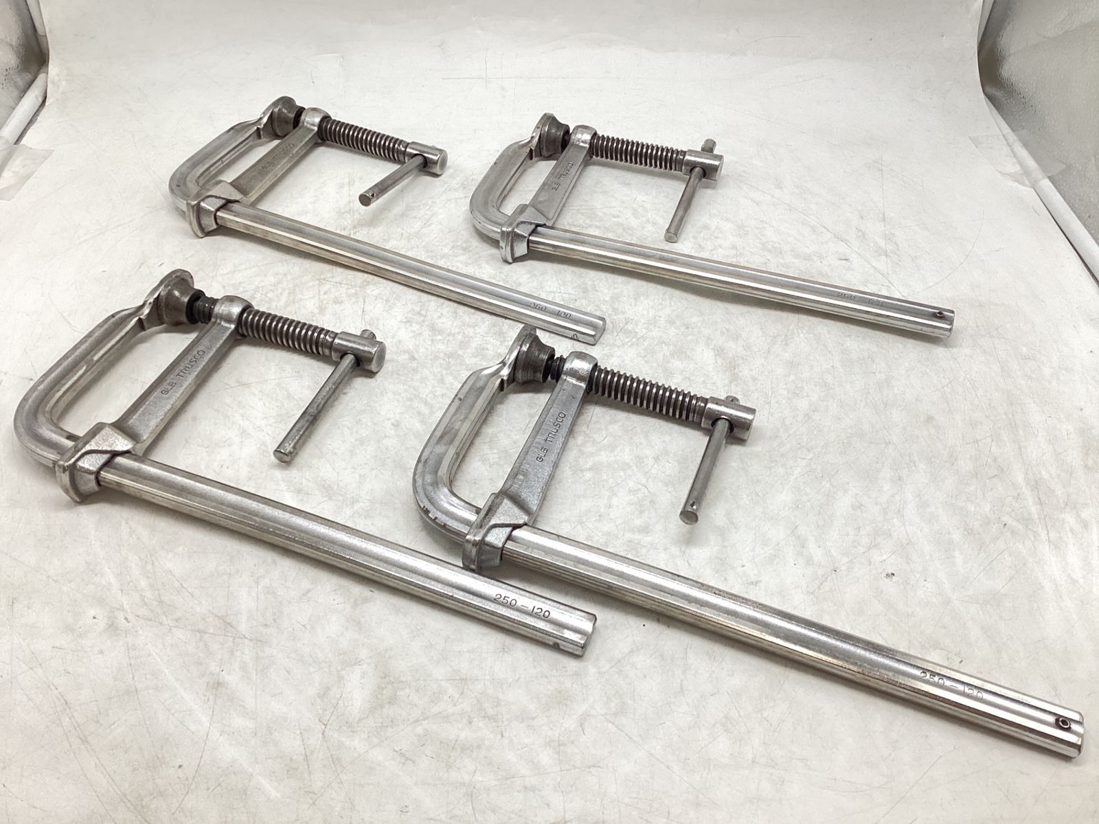 TRUSCO トラスコ GKLB-600 Lクランプ強力型①【野田愛宕店】【店頭取引限定】【未使用】 L型クランプ（強力型） スーパーヘビータイプ | トラスコ中山 | MISUMI