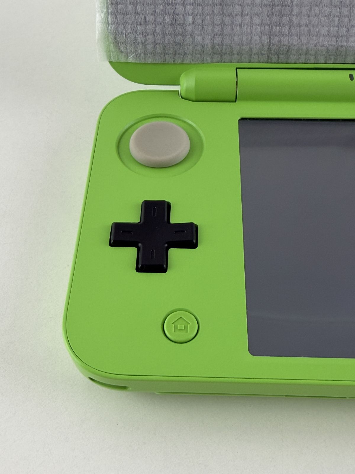 美品 ニンテンドー New 2DS LL 本体 マインクラフト マイクラ new2dsll