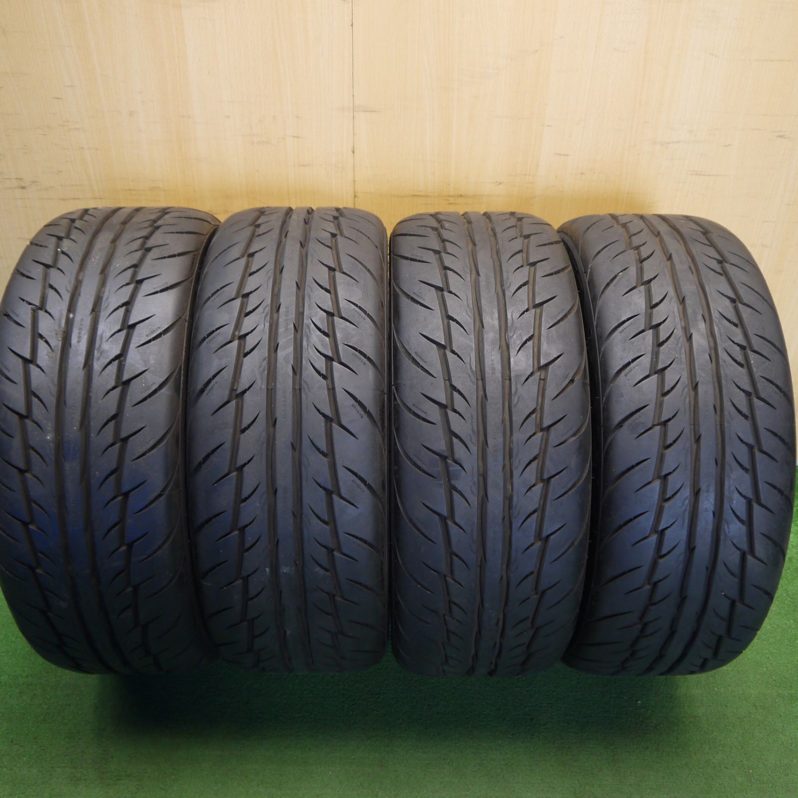 バリ溝！キレイ！9.5分☆245/40R20 ファイナリスト 595 EVO Verthandi 