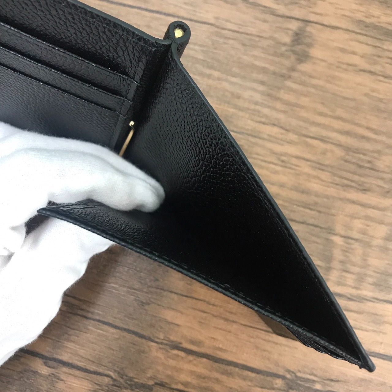 Hush Tug ハッシュタグ ピュアシュリンク マネークリップ レザー