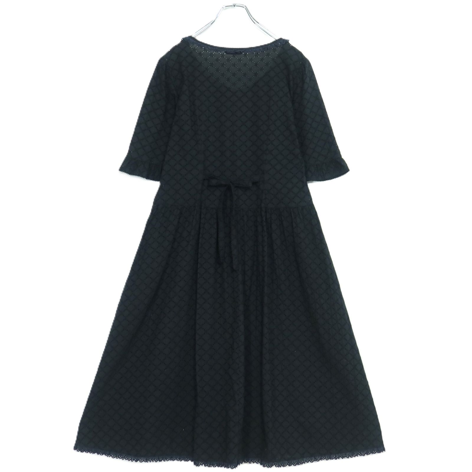 ピンクハウス　カットワンピース　ブラック　美品 ピンクハウス☆総カットワークレース♪前開き半袖ワンピース 黒系