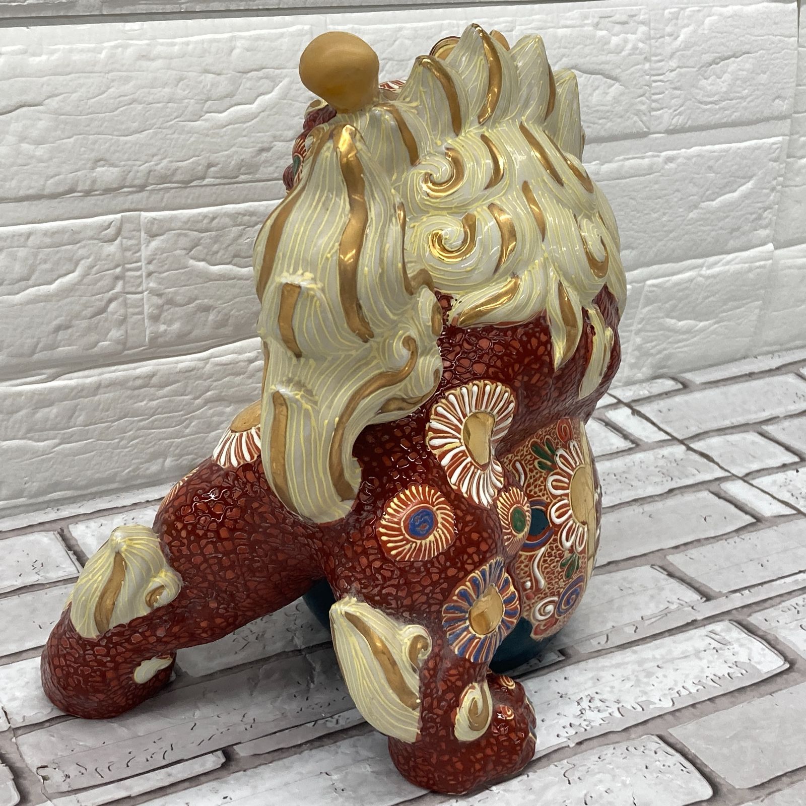九谷焼 玉乗り獅子 シーサー 置物 高さ約25㎝ 現状品 YMT5-040-08-80