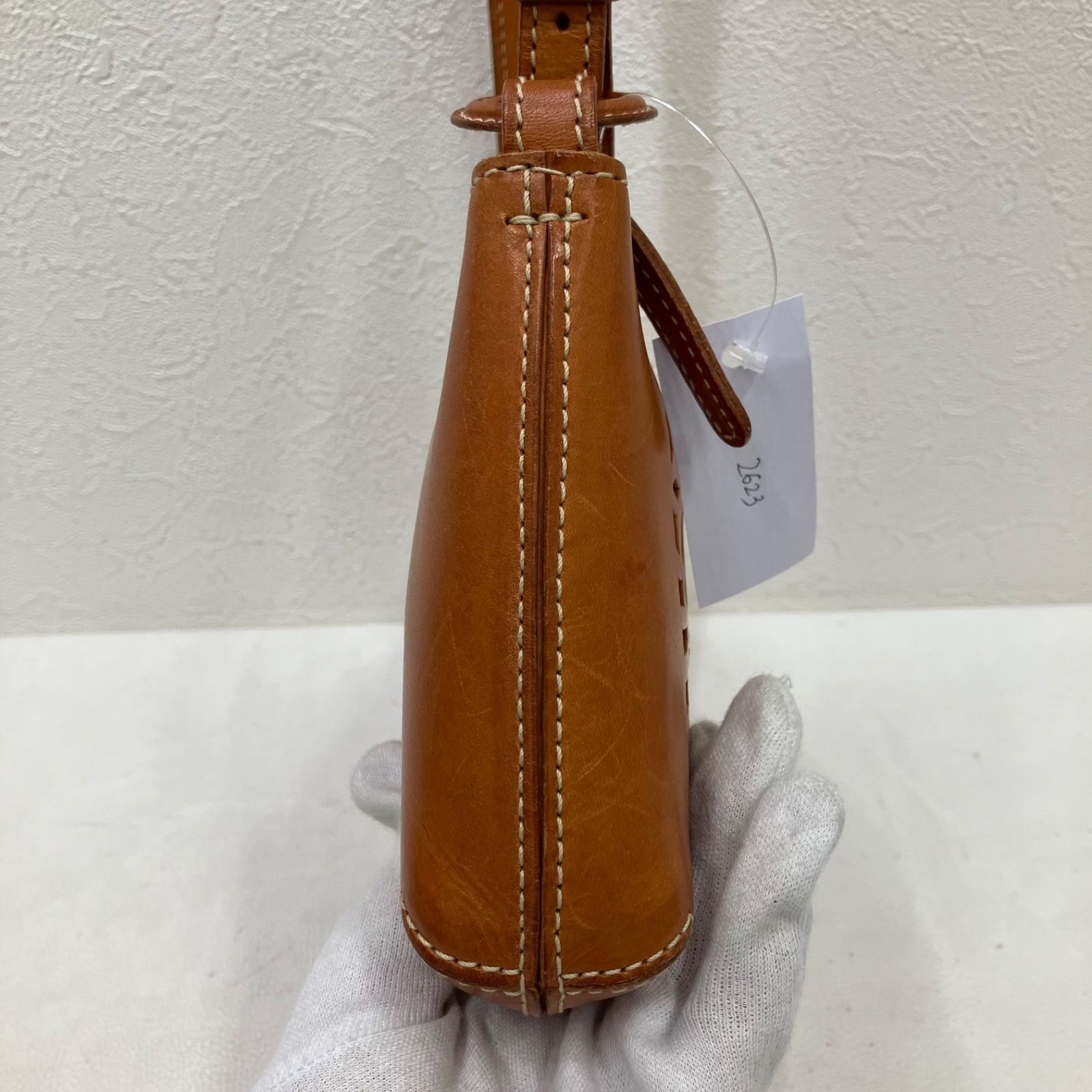 ゲンテン genten フラワー カットワーク レザー ハンド バッグ□ 美品 