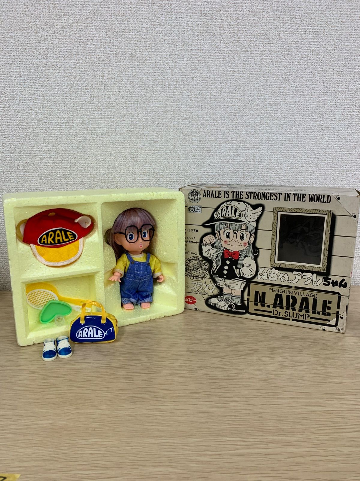 4B【レア】んちゃアラレちゃん Dr.スランプ フィギュア 昭和レトロ