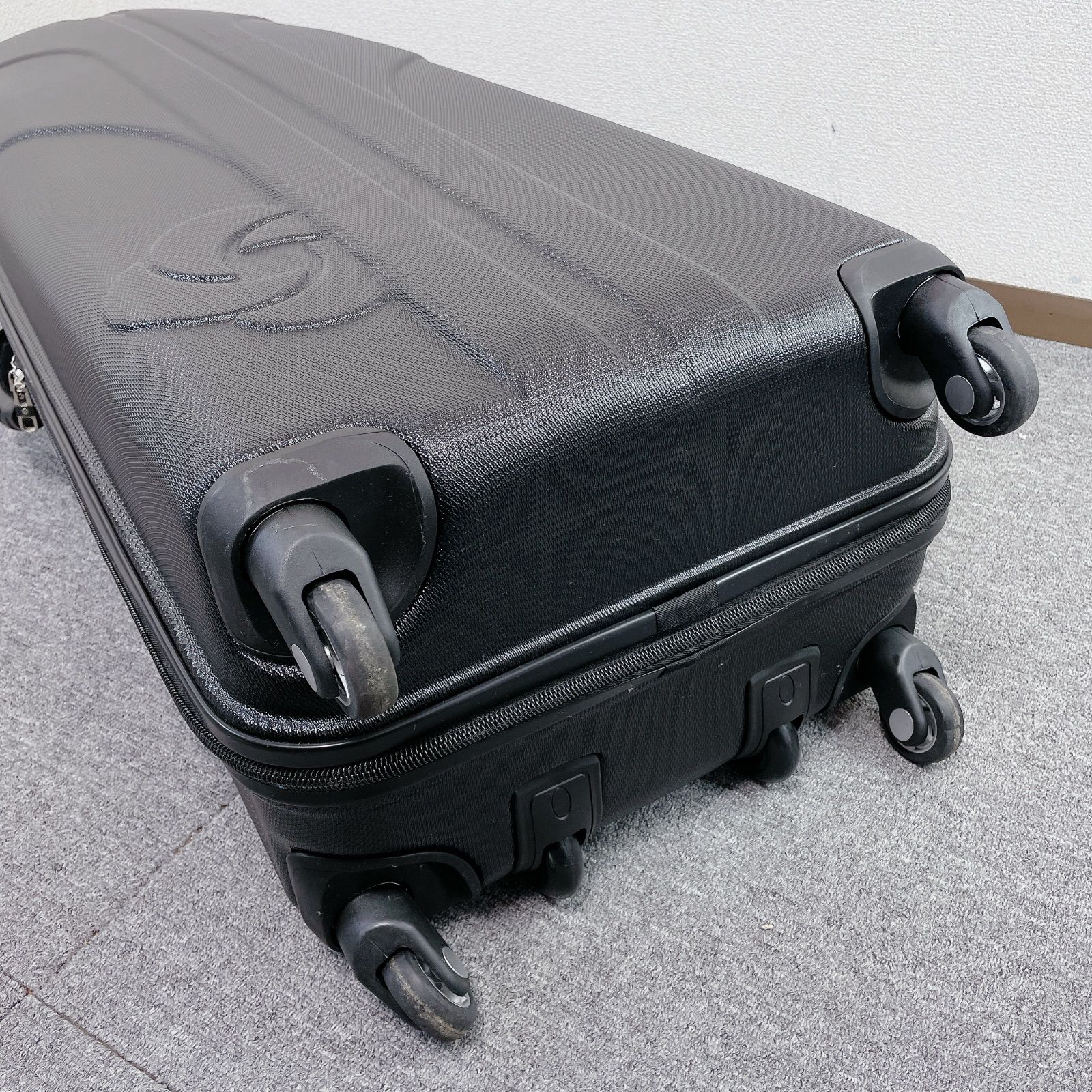 Samsonite ゴルフトラベルケース　ハードタイプ　グレー Samsonite ゴルフトラベルケース ハードタイプ グレー - メルカリ