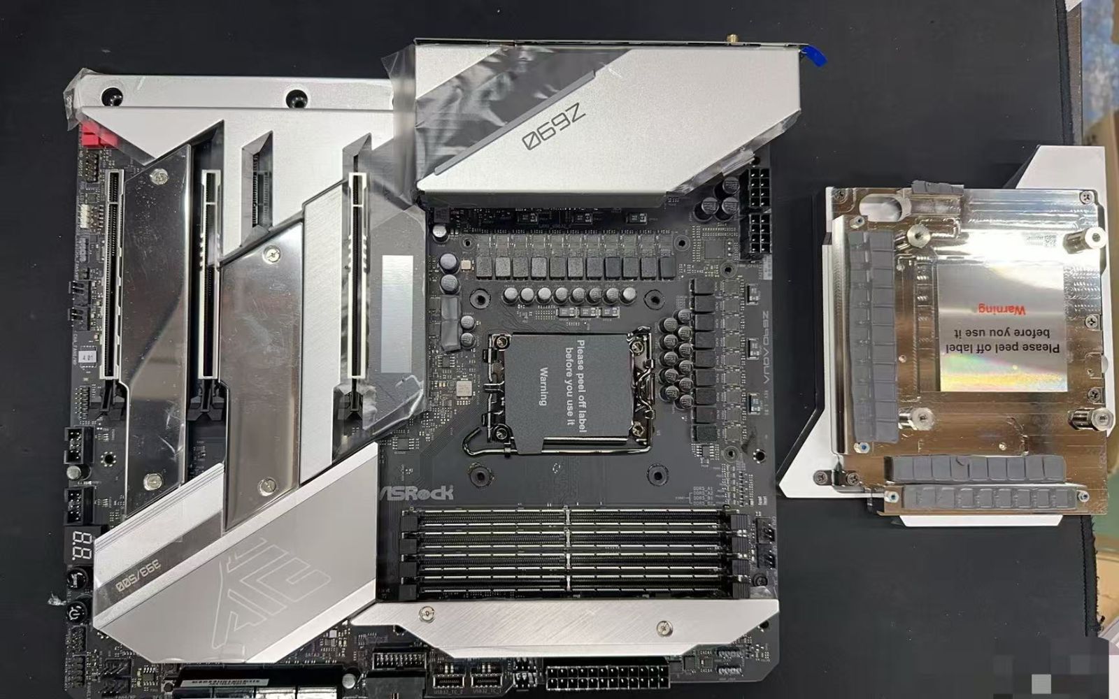ASRock Z690 AQUA DDR5 LGA1700 未使用 - メルカリ