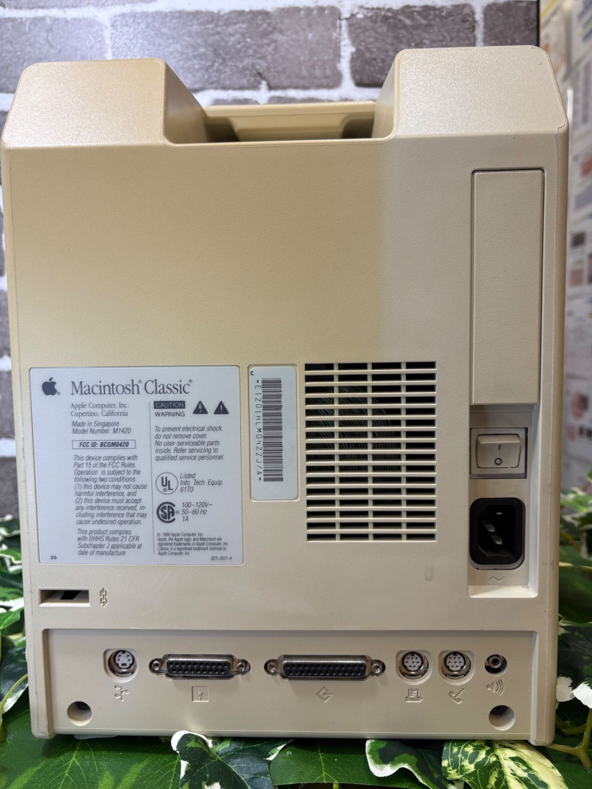 Macintosh classic PCモニター ジャンク品 - メルカリ