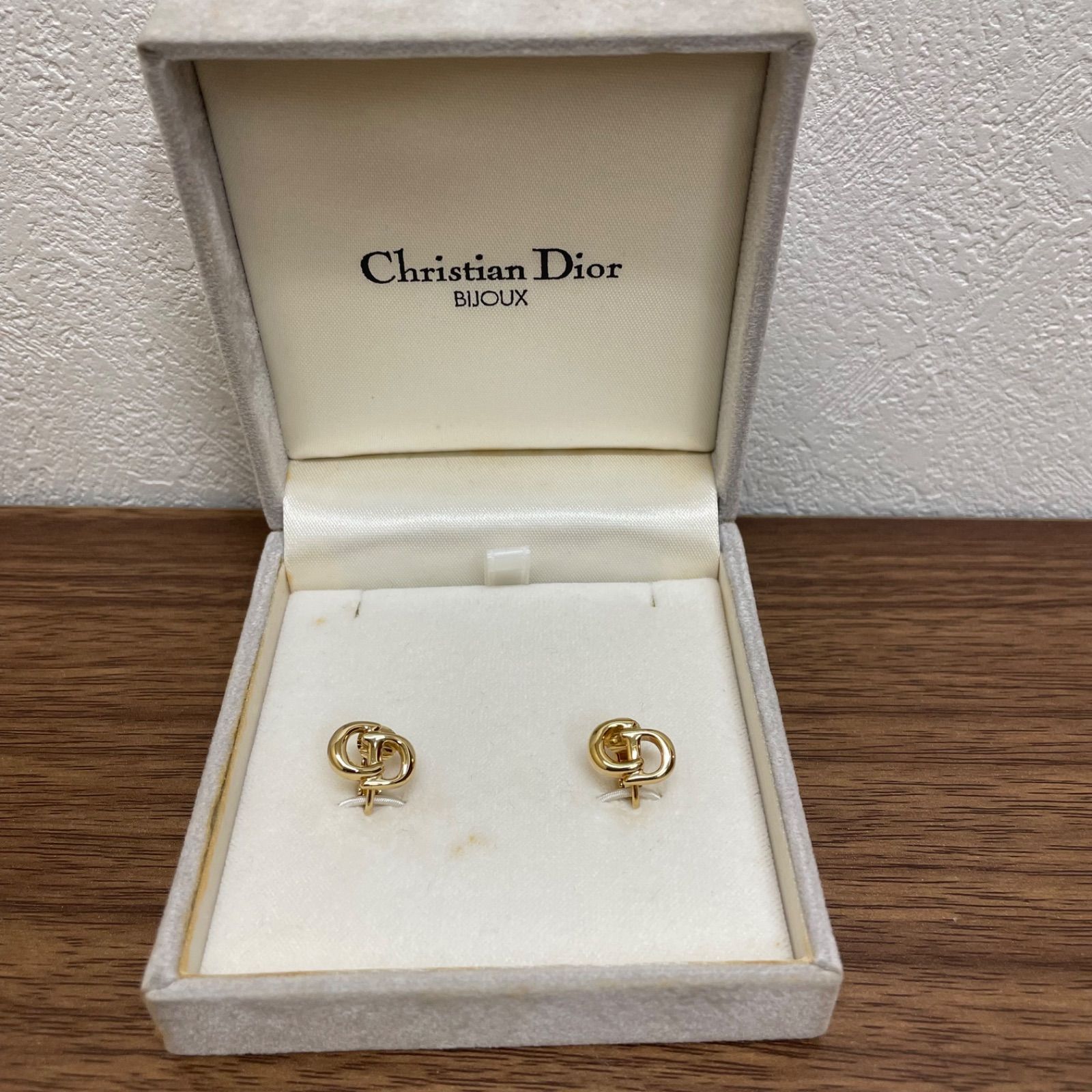 b)【美品】Christian Dior クリスチャン ディオール イヤリング CDロゴ 