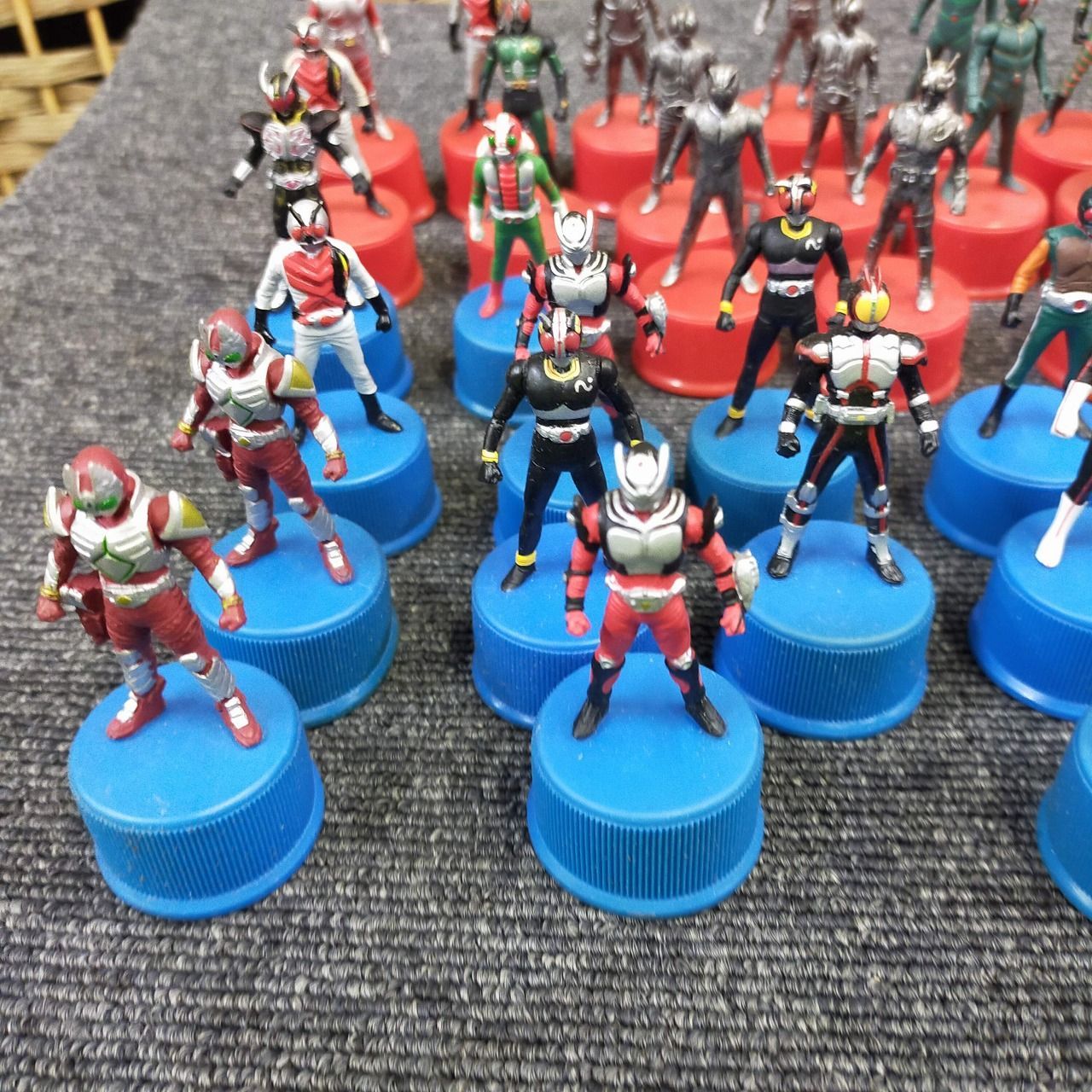仮面ライダー ボトルキャップ 42個セット フィギュア まとめ売り