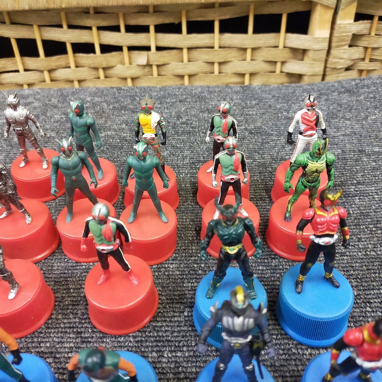 仮面ライダー ボトルキャップ 42個セット フィギュア まとめ売り