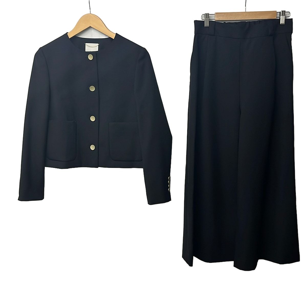 ebure(エブール) レディースパンツスーツ レディース美品 - 黒