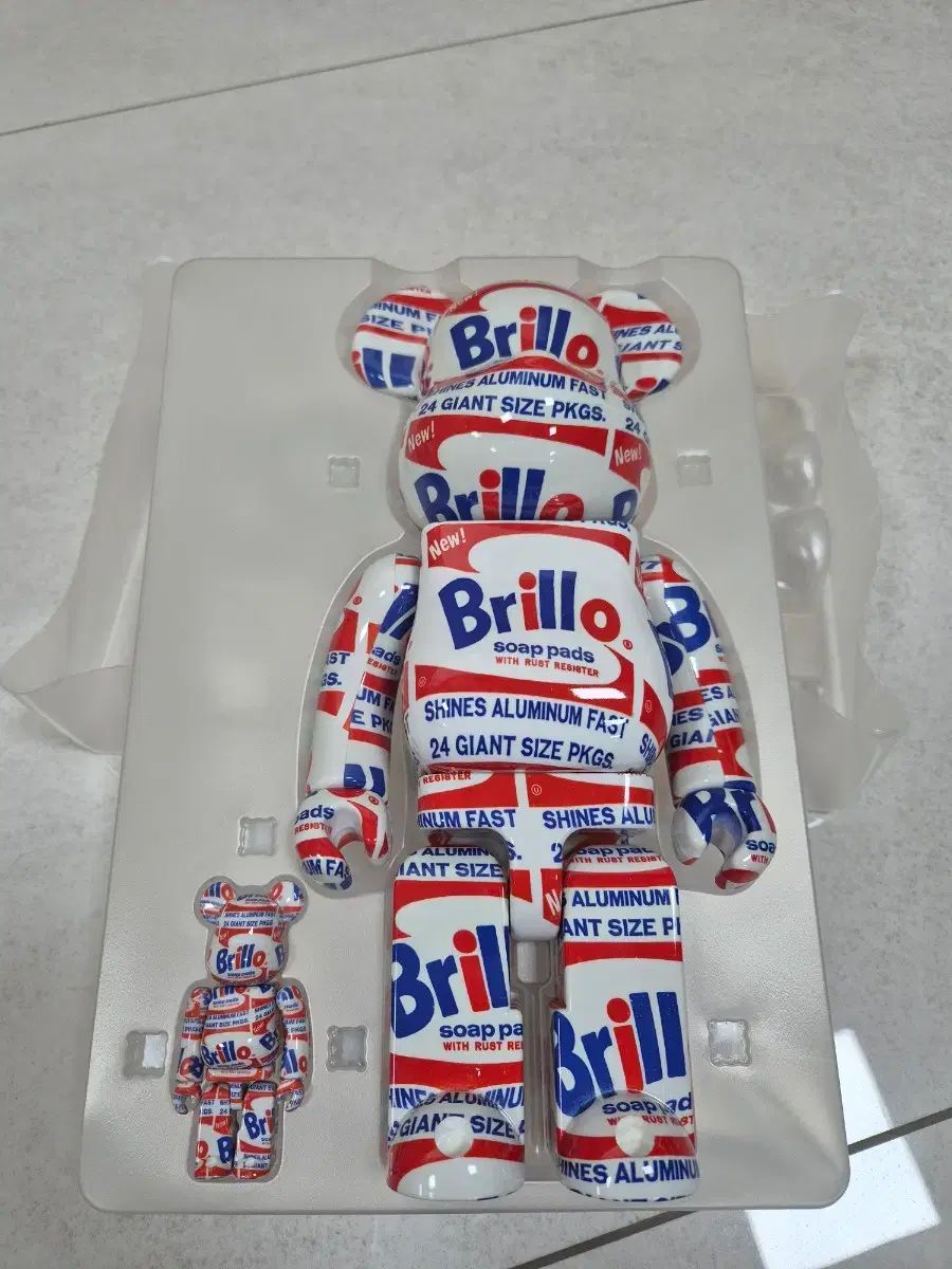 BE@RBRICK(ベアブリック) x Andy Warhol(アンディ・ウォーホル) Brillo