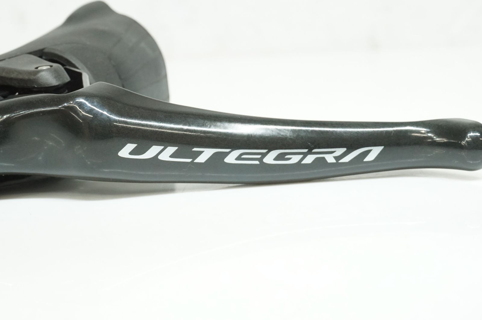 SHIMANO 「シマノ」 ULTEGRA ST-R8000 デュアルコントロールレバー 