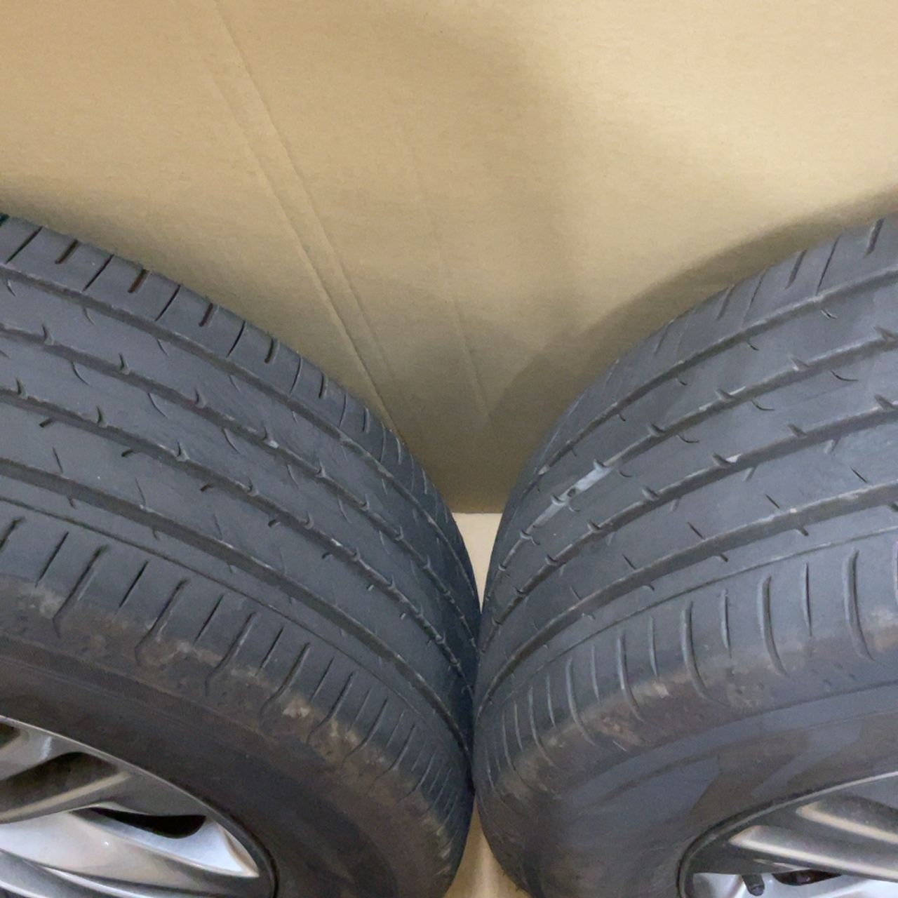 225/60R18 ヨコハマADVAN V03 トヨタ40系アルファード純正 - メルカリ