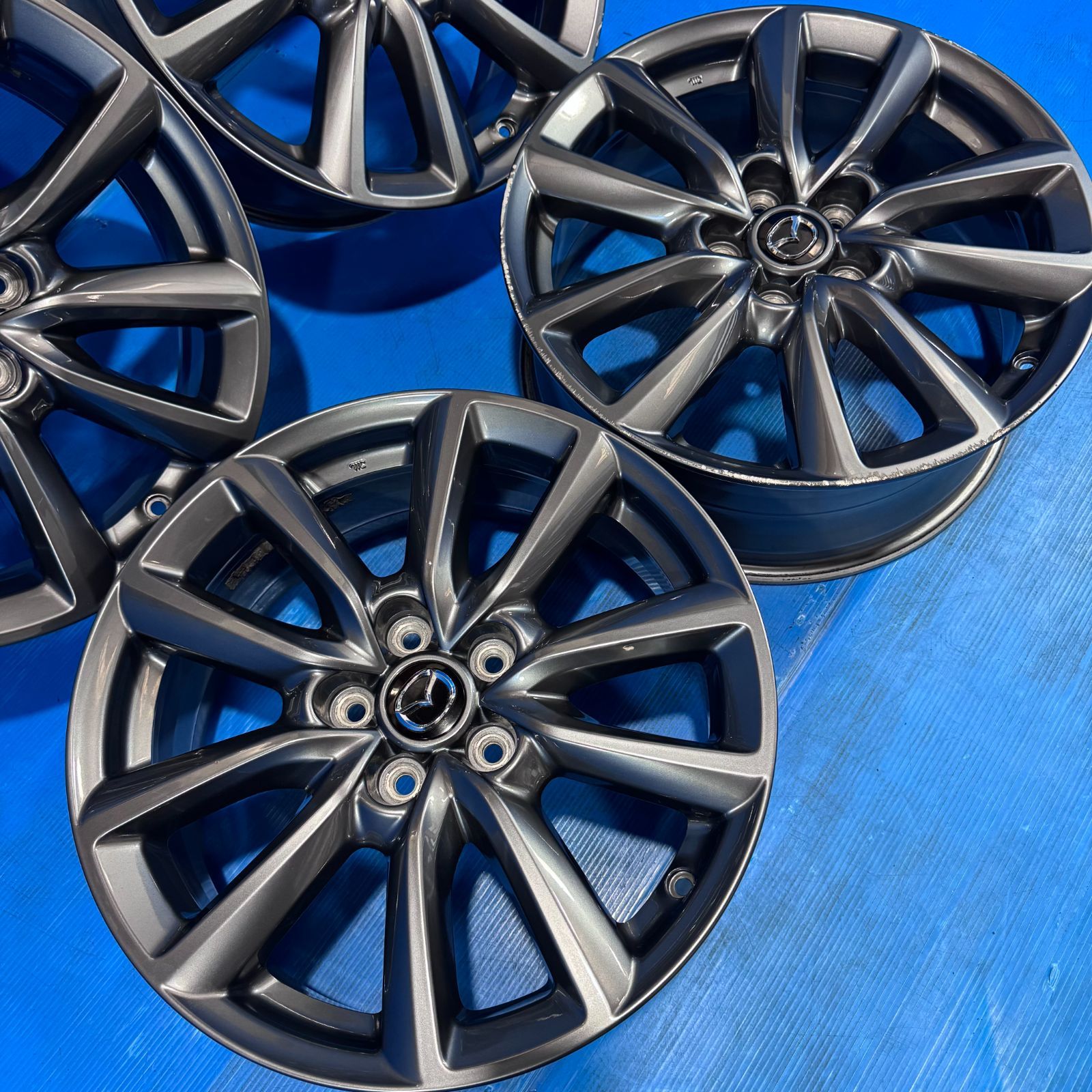 マツダ MAZDA3 純正 18インチ 7J+45 5H114.3 4本 グレー CX-3 CX-30